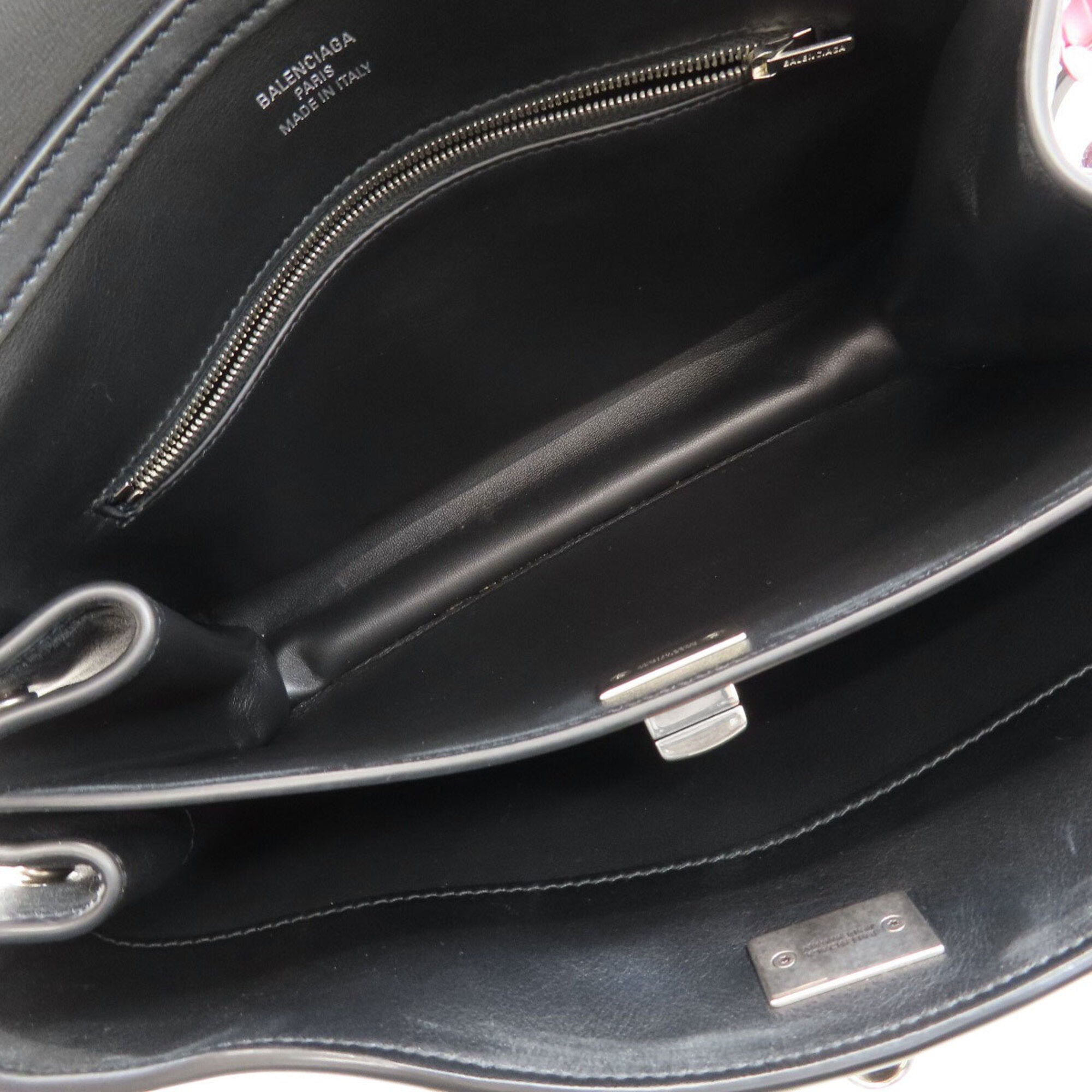 Balenciaga Black Handbag (Pre-Owned)
