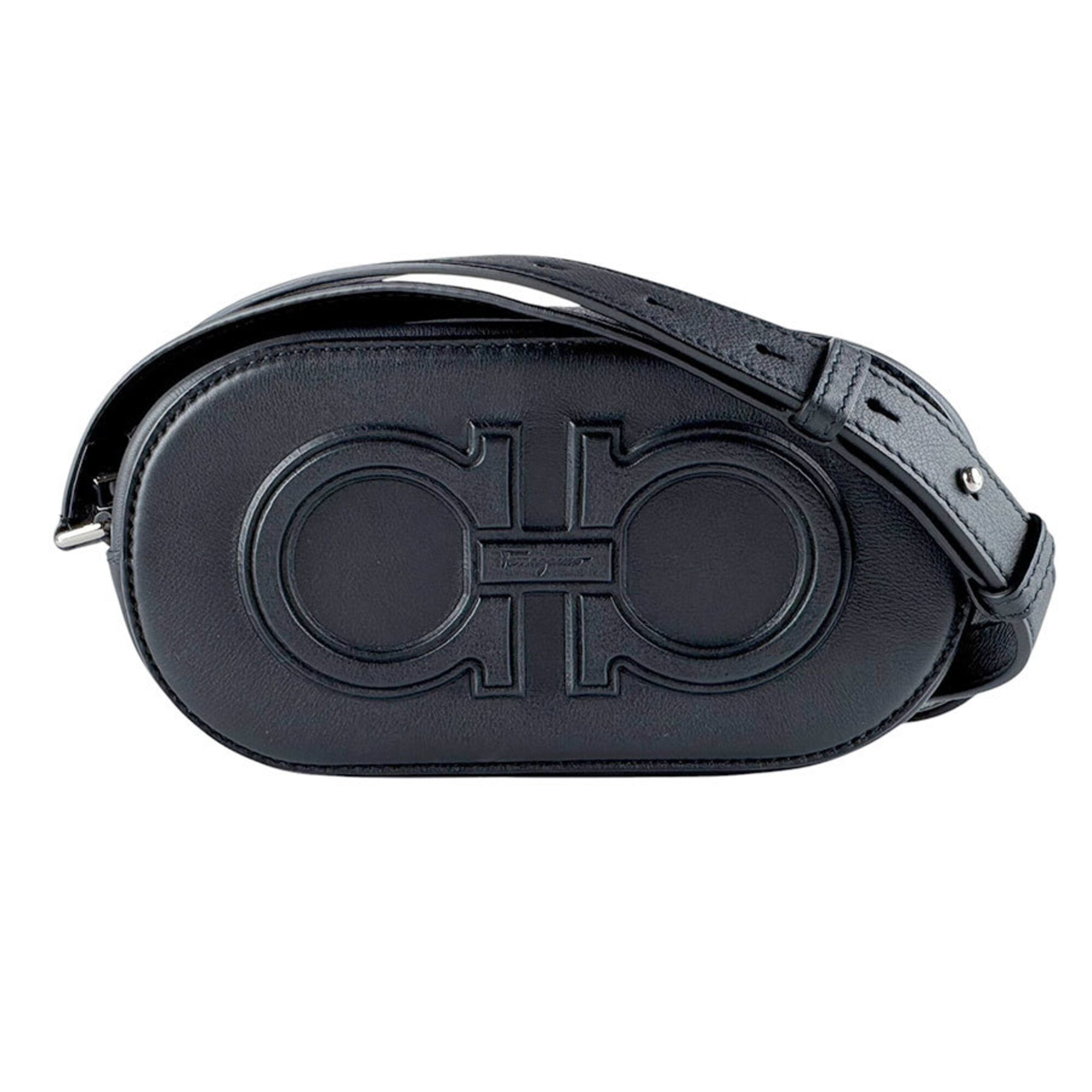 Salvatore Ferragamo Black Leather Handbag (Pre-Owned)
