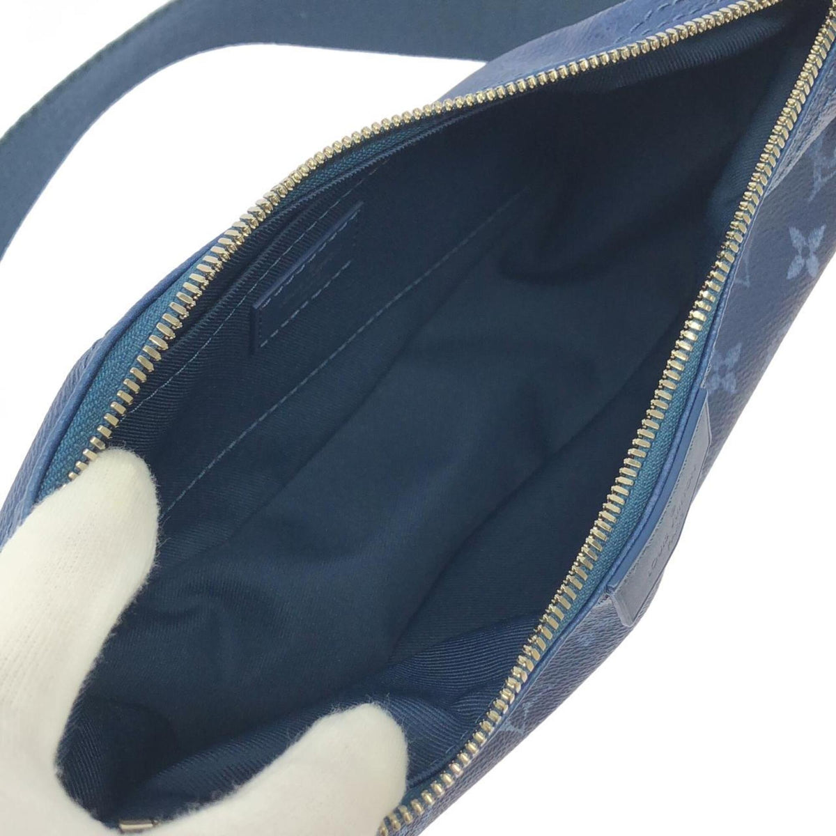 Louis Vuitton Blue Navy Coated Canvas Shoulder Bag (Pre-Owned)
