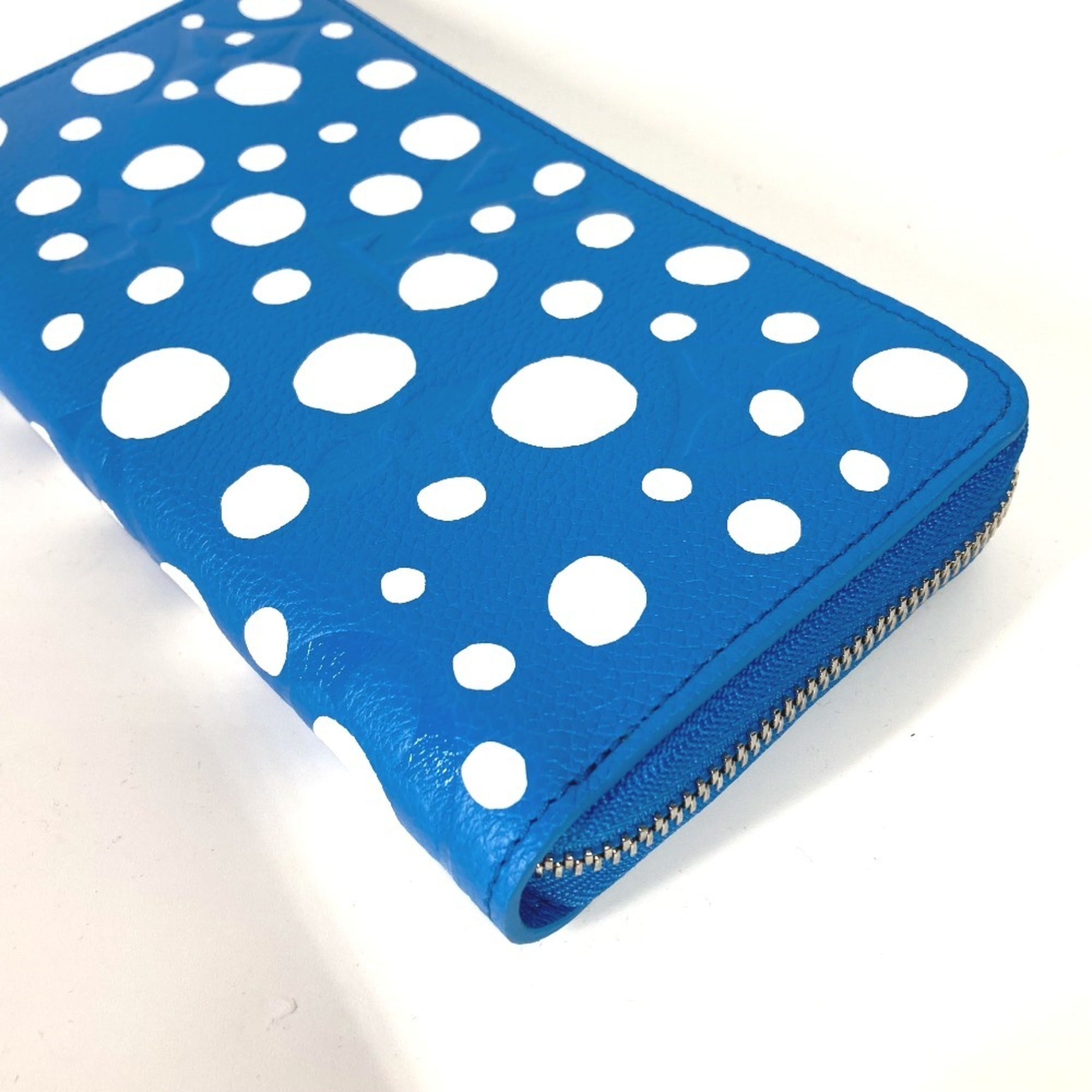 Louis Vuitton Monogram Empreinte Blue White Monogram Empreinte Wallet (Bi-Fold) (Pre-Owned)