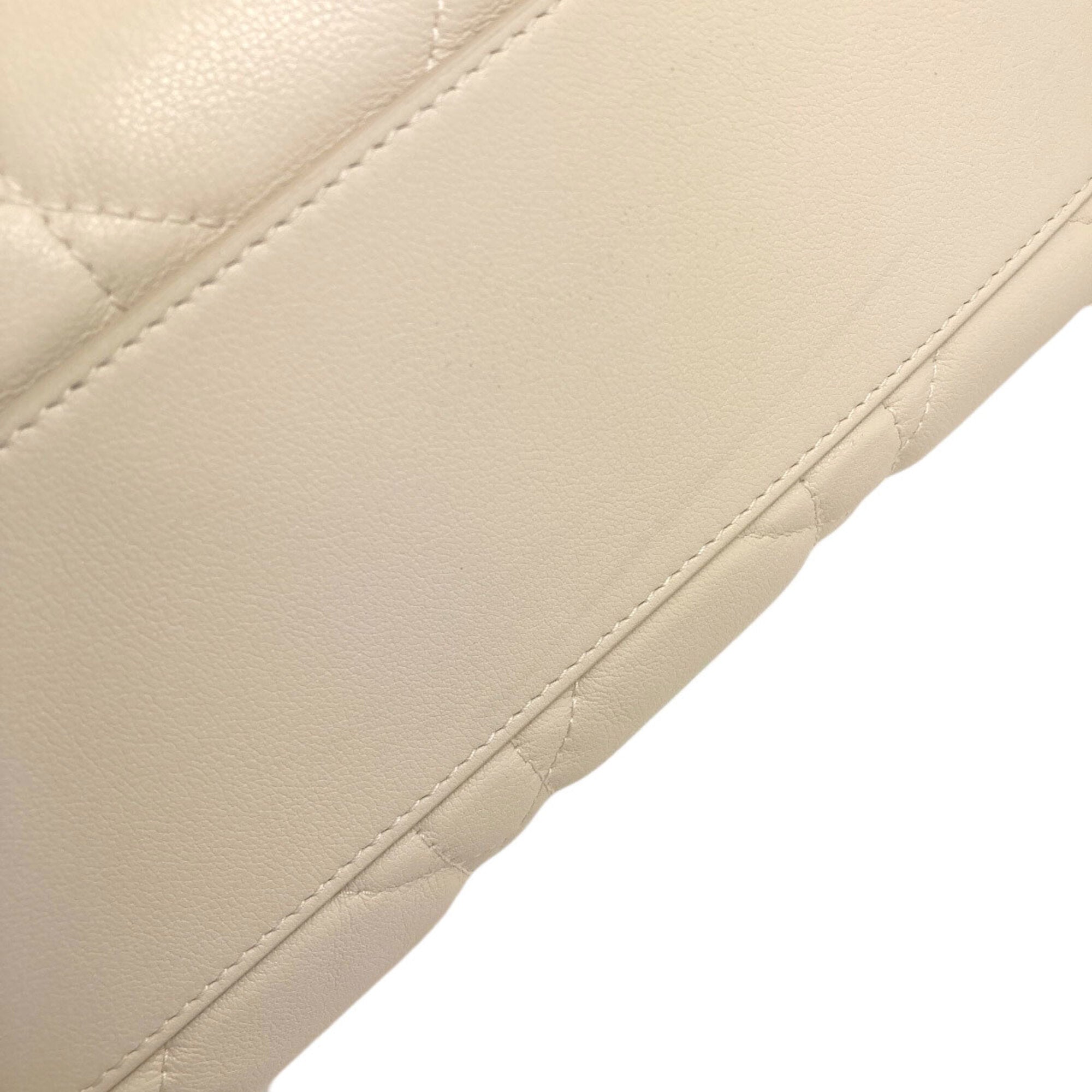 Christian Dior Cream Leather Handbag (Pre-Owned)