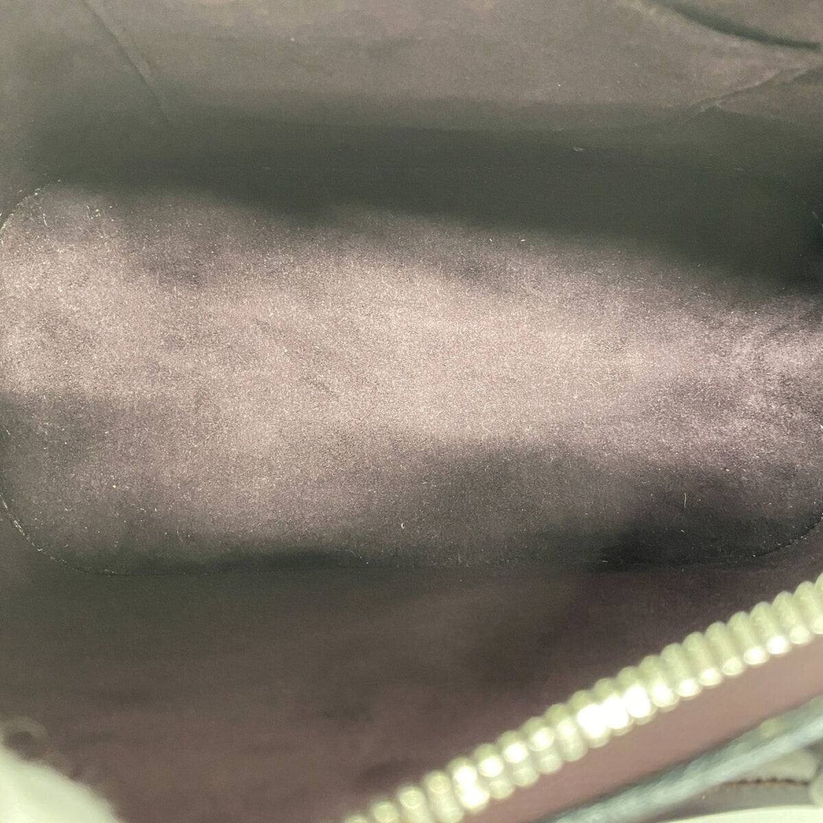 Louis Vuitton Quetsche Handbag (Pre-Owned)