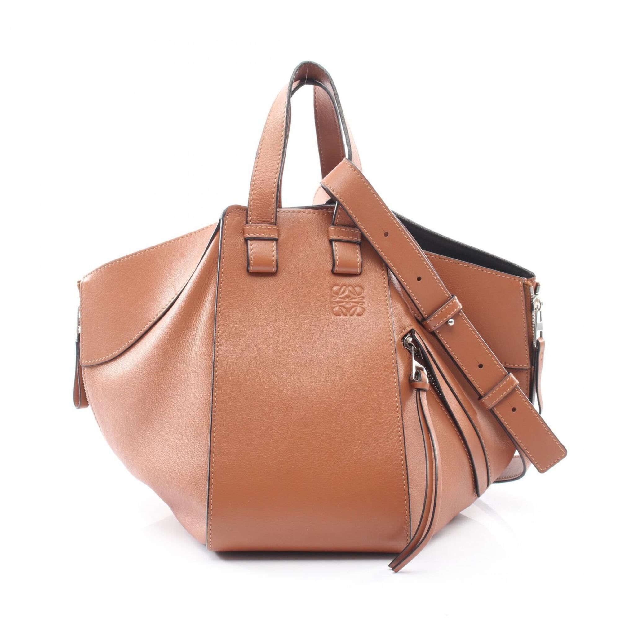 Loewe Brown Leather Handbag (Pre-Owned)