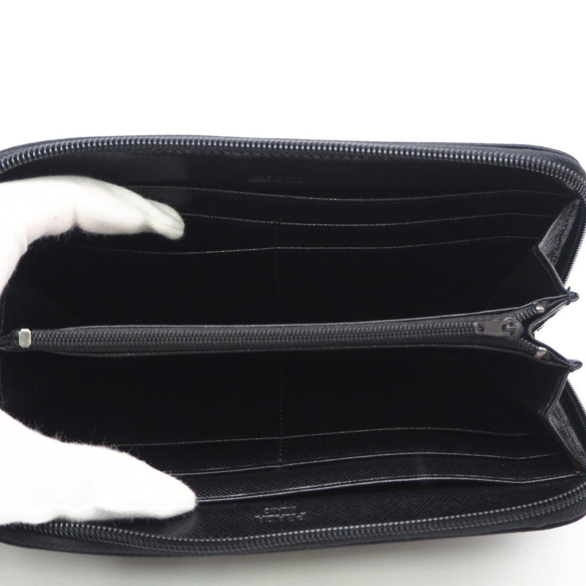 Prada Saffiano Black Nylon Saffiano Long Wallet (Bi-Fold) (Pre-Owned)