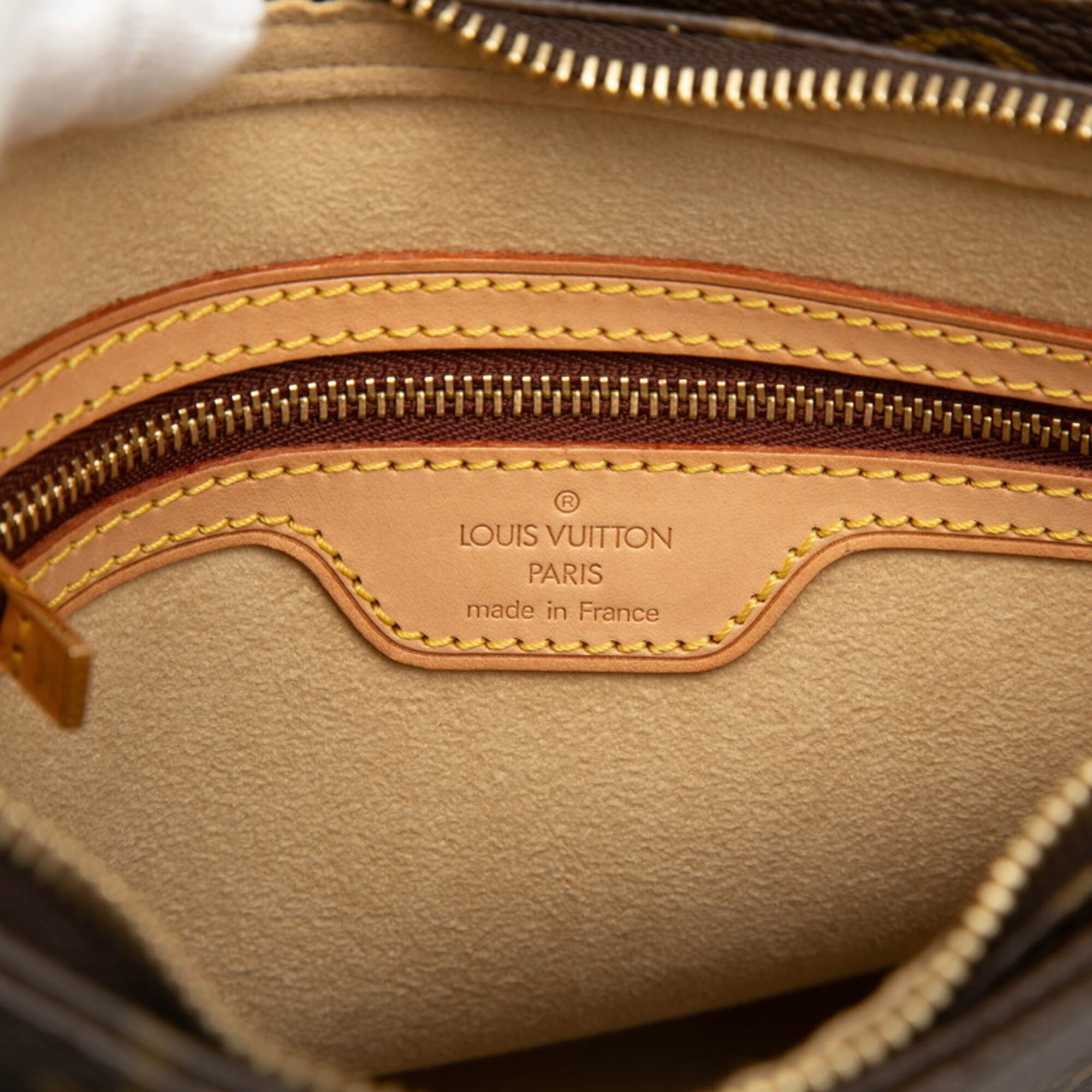 Louis Vuitton Brown Pvc Leather Handbag Shoulder Bag (Pre-Owned)