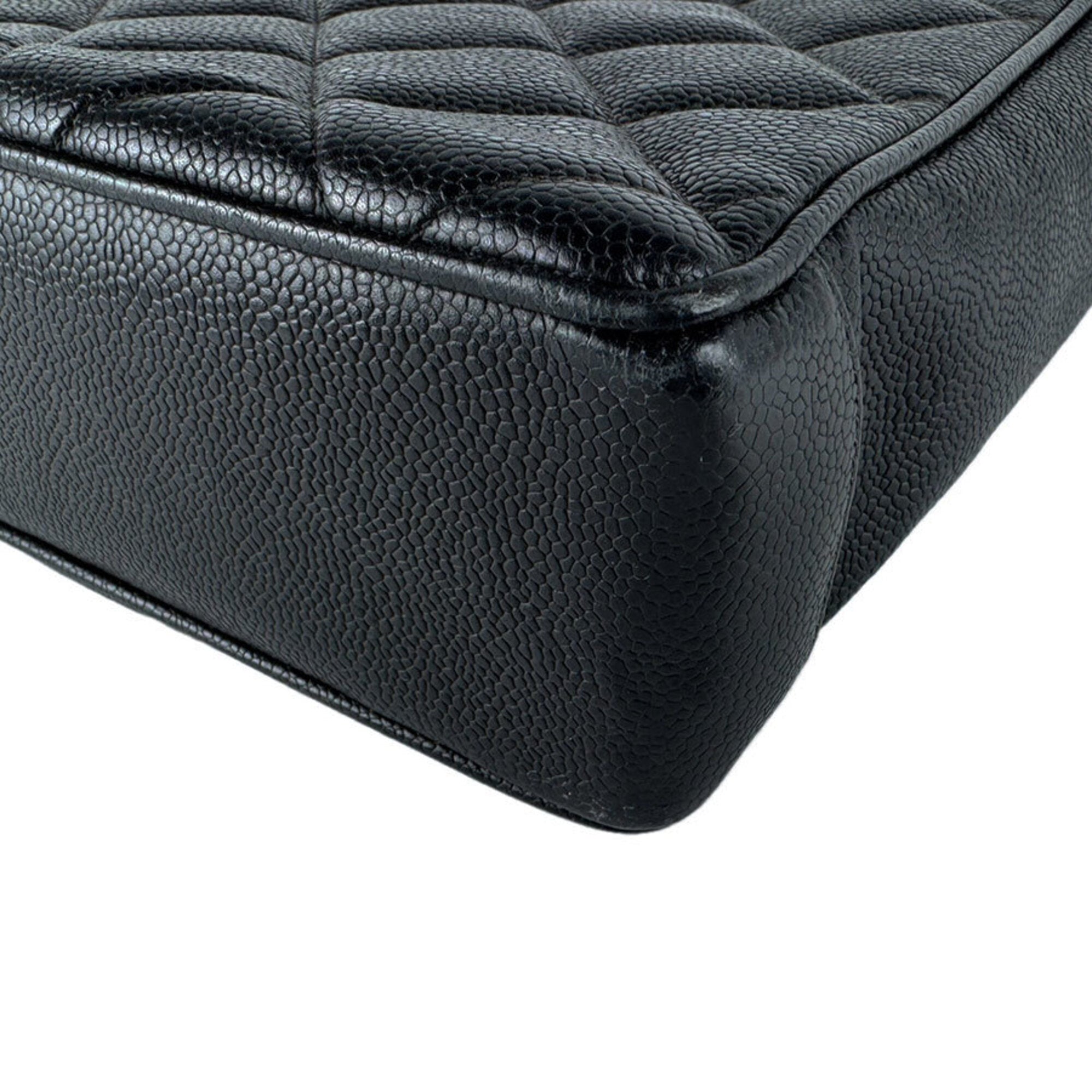 Chanel Black Grained Calfskin Shoulder Bag (Pre-Owned)