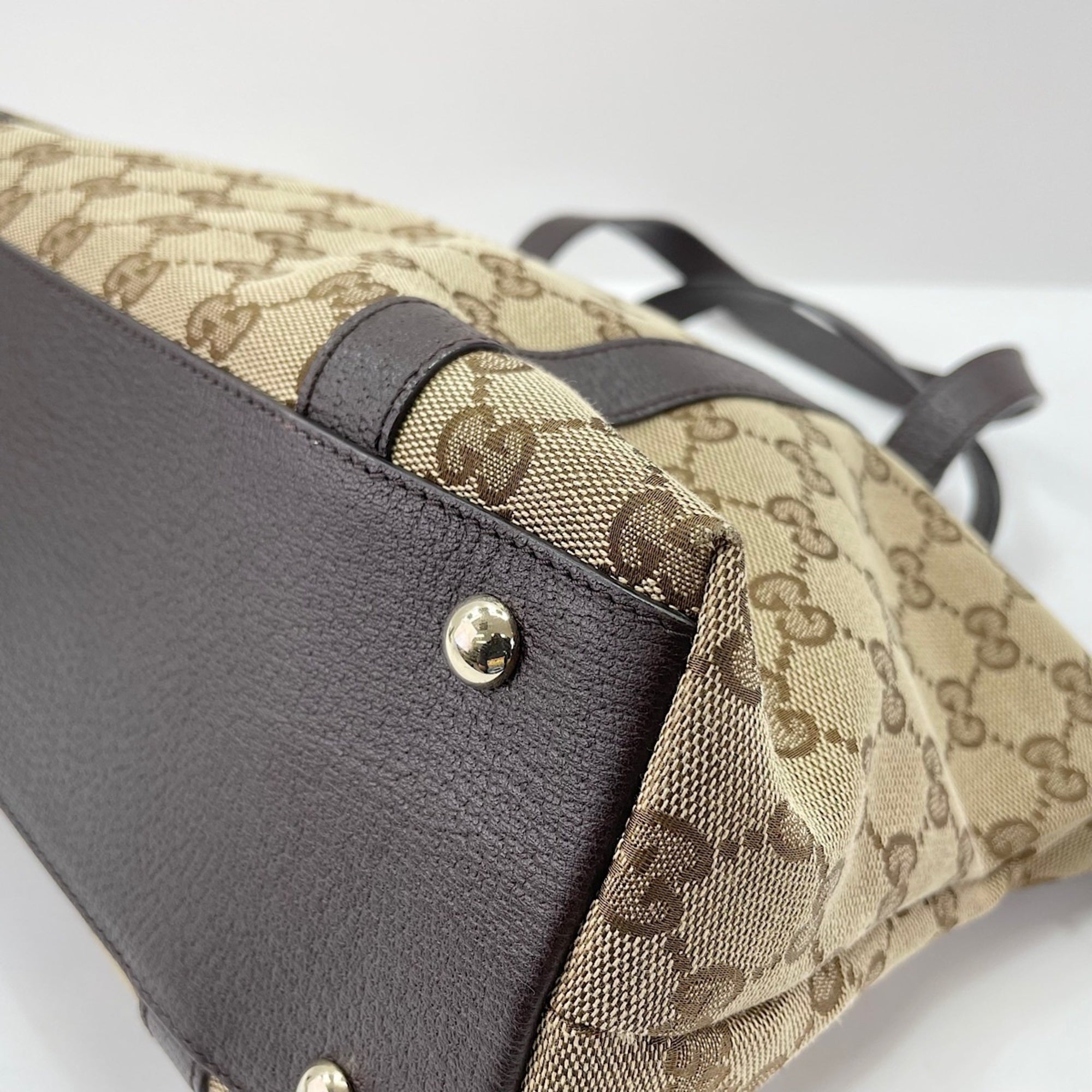 Gucci Beige Tote Bag (Pre-Owned)