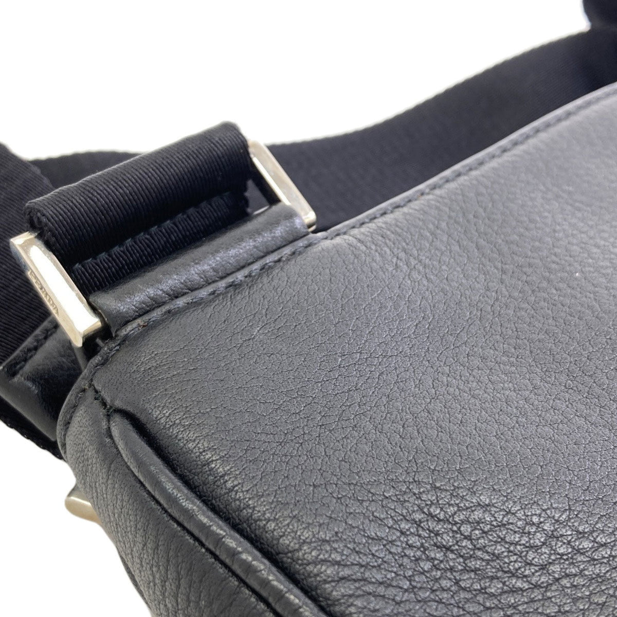 Prada Black Leather Shoulder Bag (Pre-Owned)