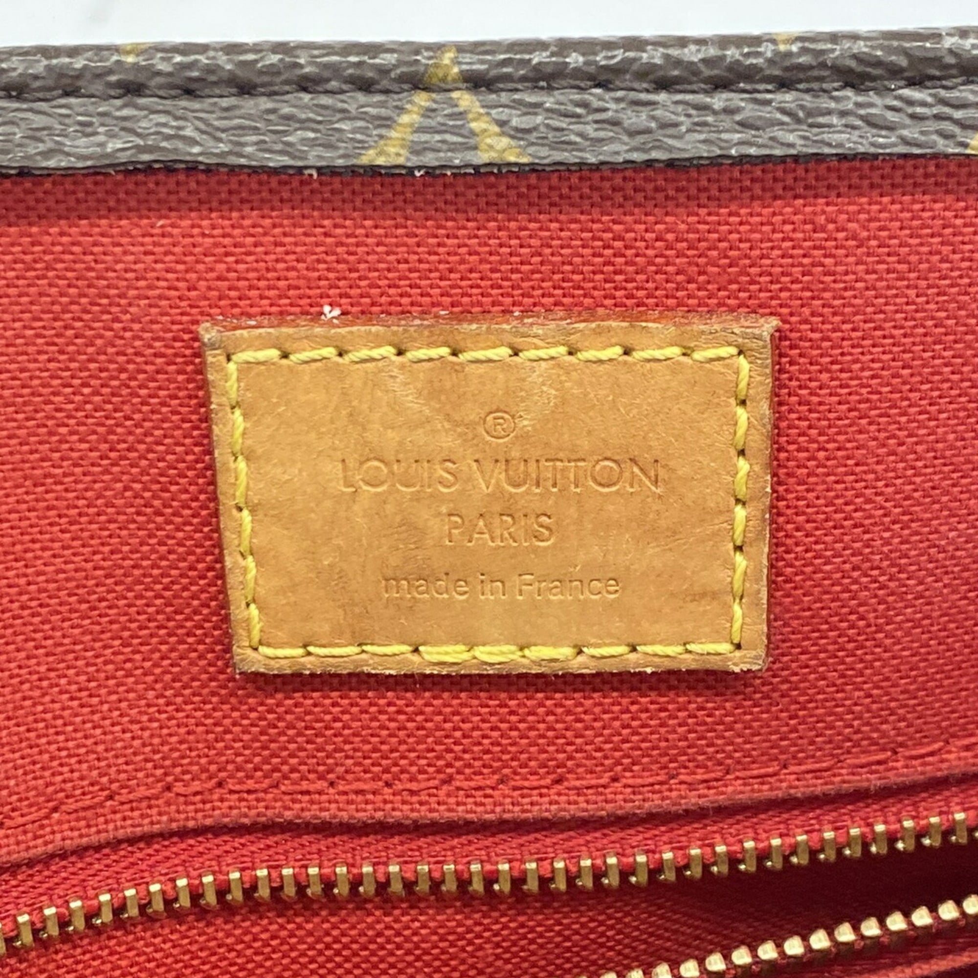 Louis Vuitton Brown Handbag (Pre-Owned)