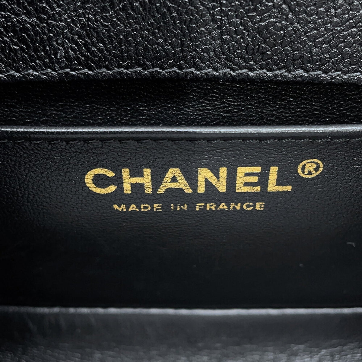 Chanel Black Grained Calfskin Handbag Shoulder Bag (Pre-Owned)