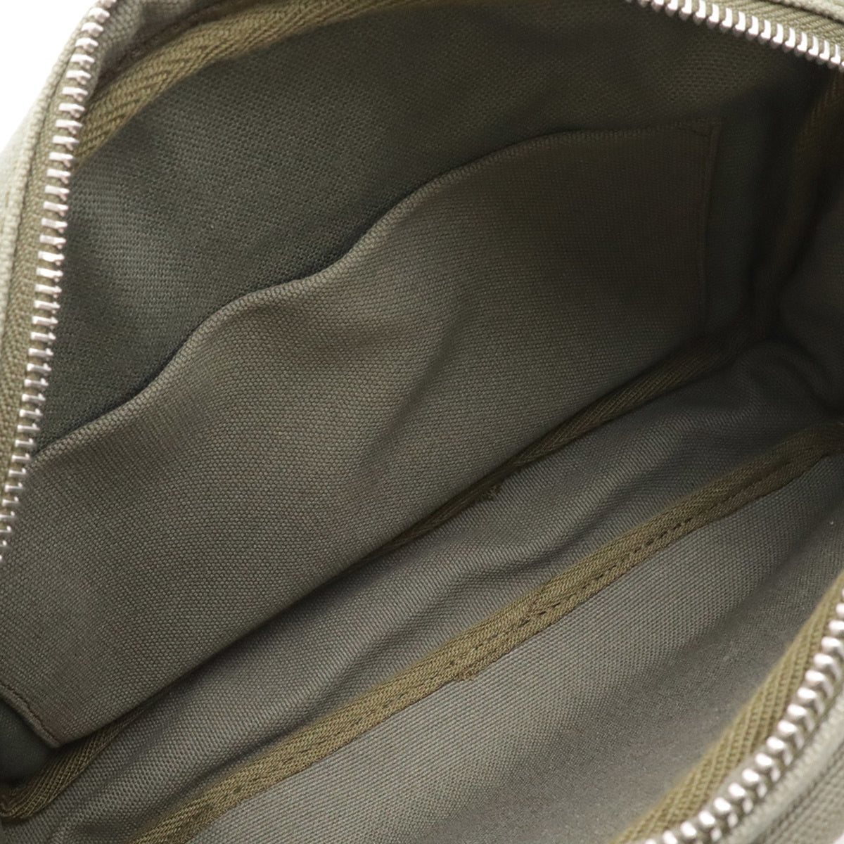 Loewe Green Khaki Canvas Shoulder Bag (Pre-Owned)