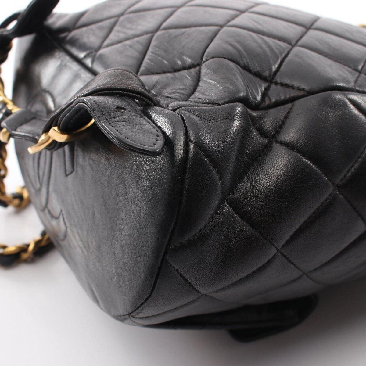 Chanel Black Leather Backpack Handbag (Pre-Owned)