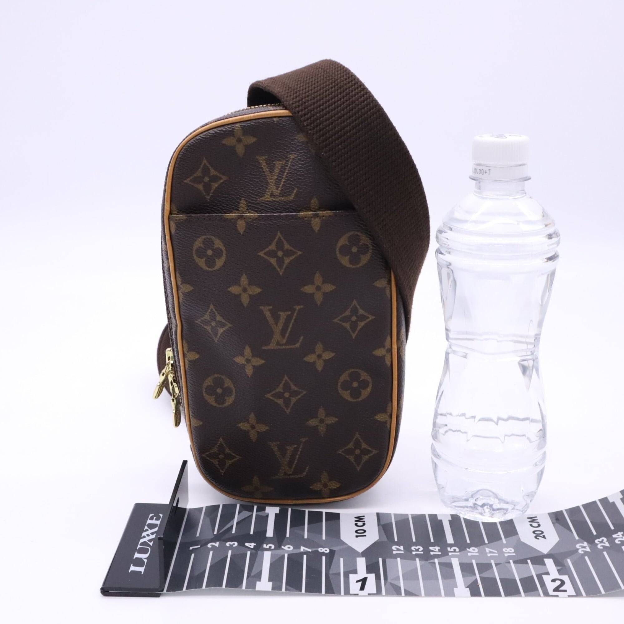 Louis Vuitton Beige Brown Coated Canvas Leather Pochette Shoulder Bag (Pre-Owned)