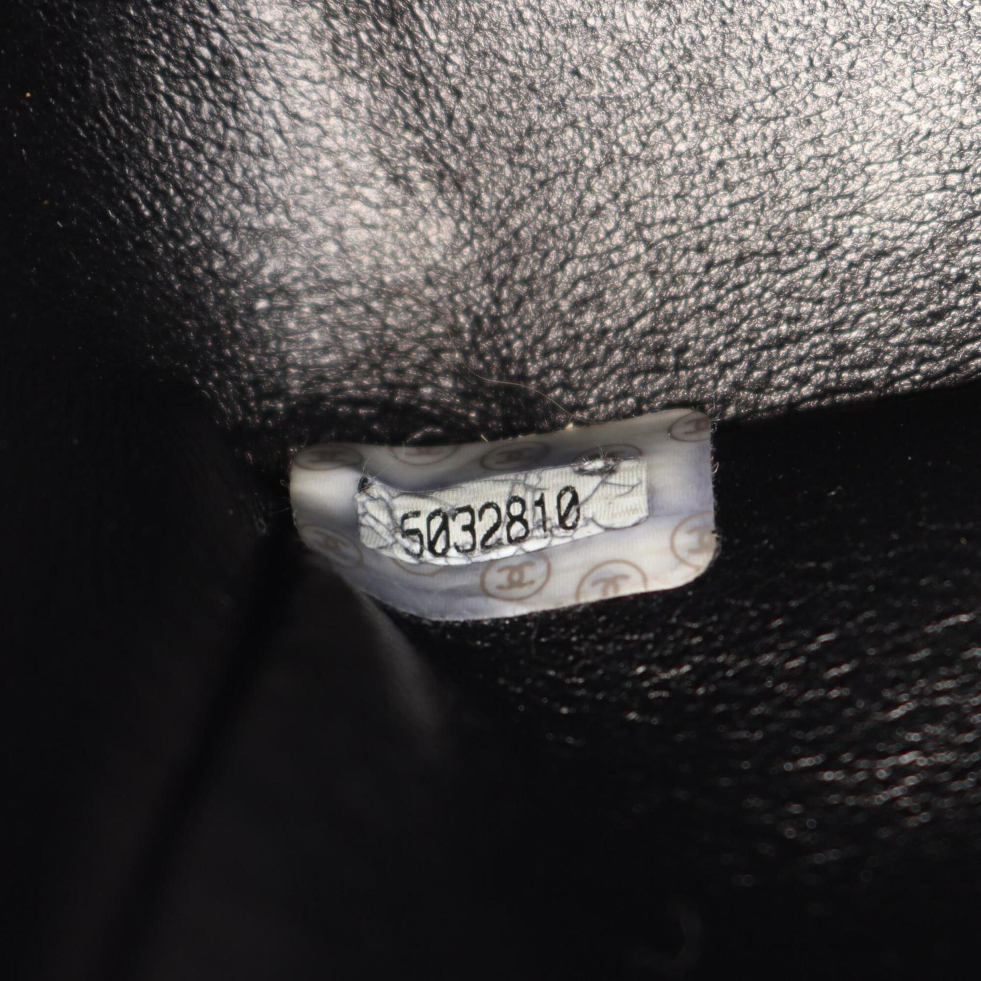Chanel Black Grained Calfskin Handbag Shoulder Bag (Pre-Owned)