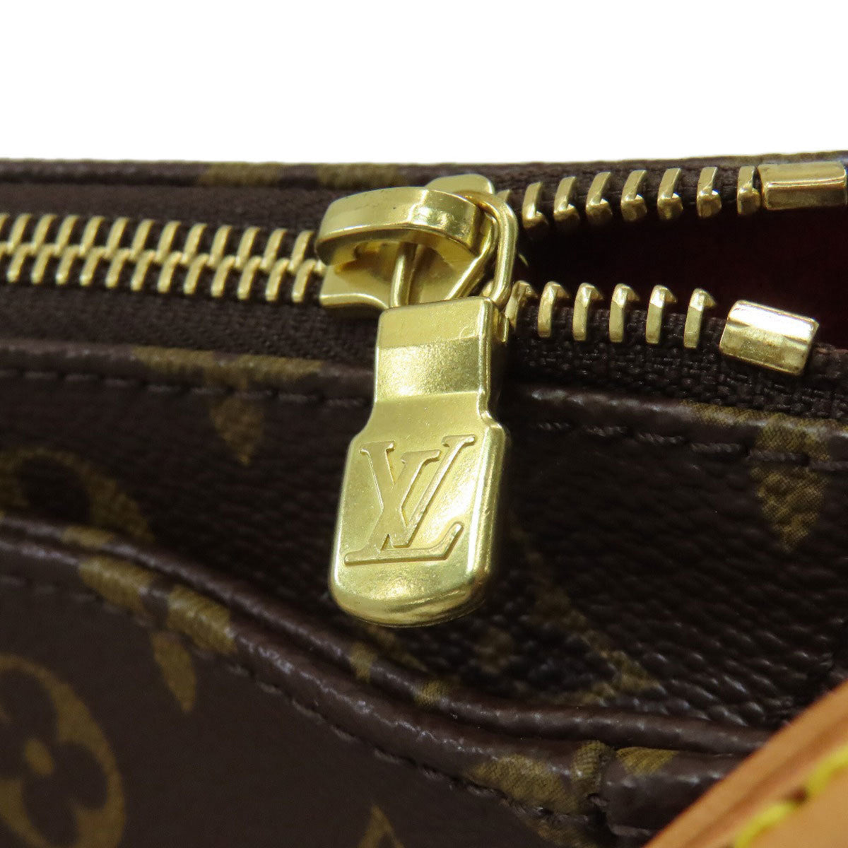 Louis Vuitton Brown Monogram Monogram Canvas Shoulder Bag (Pre-Owned)