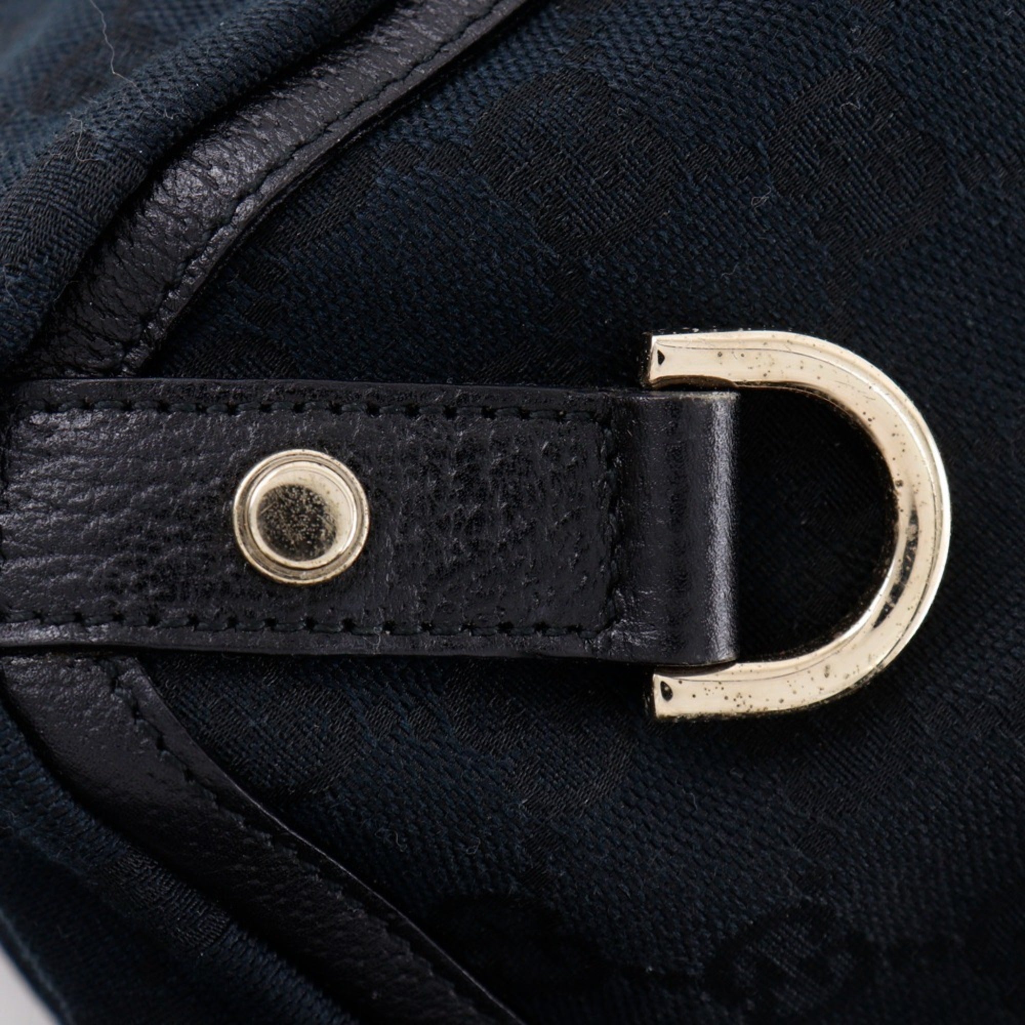 Gucci Black Gg Canvas Handbag Tote Bag (Pre-Owned)