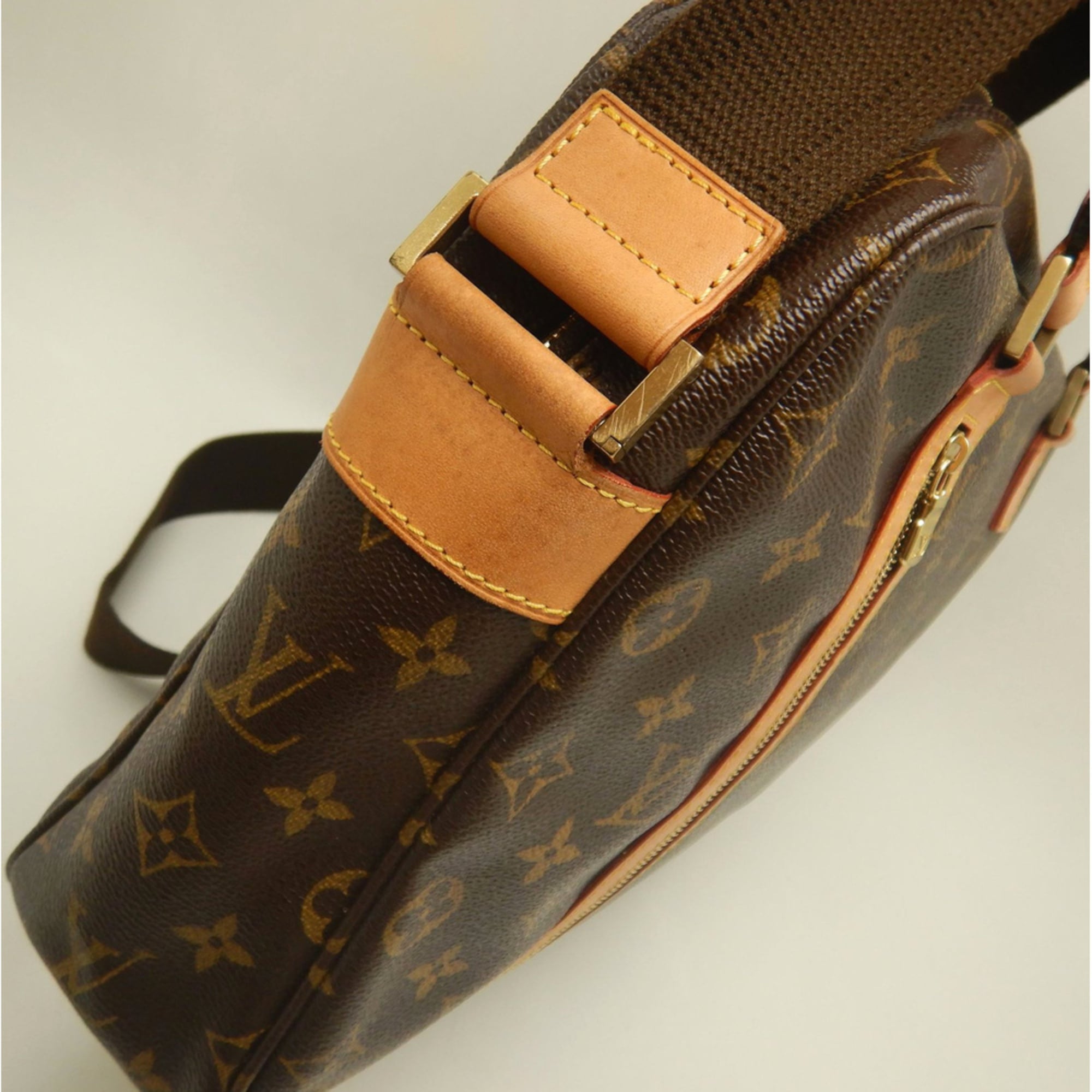 Louis Vuitton Brown Monogram Canvas Briefcase (Pre-Owned)
