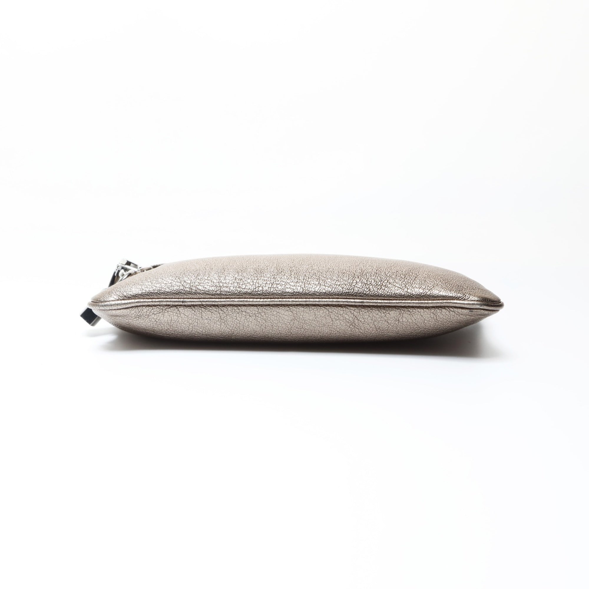 Loewe Gold Leather Shoulder Bag (Pre-Owned)