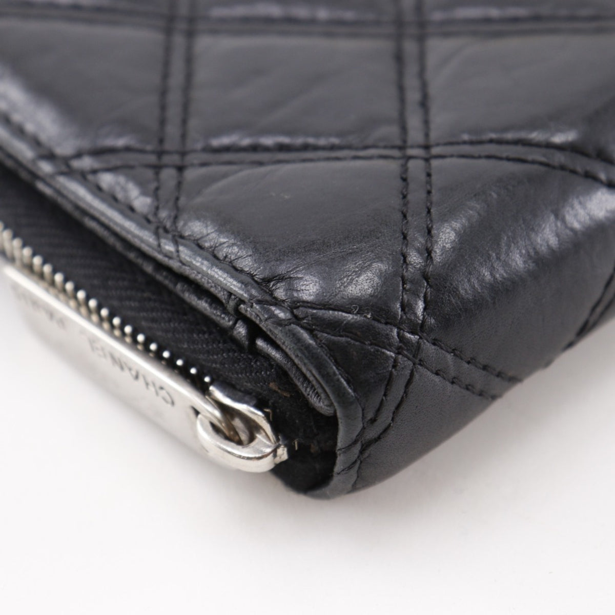 Chanel Matelasse Black Leather Long Wallet (Bi-Fold) (Pre-Owned)