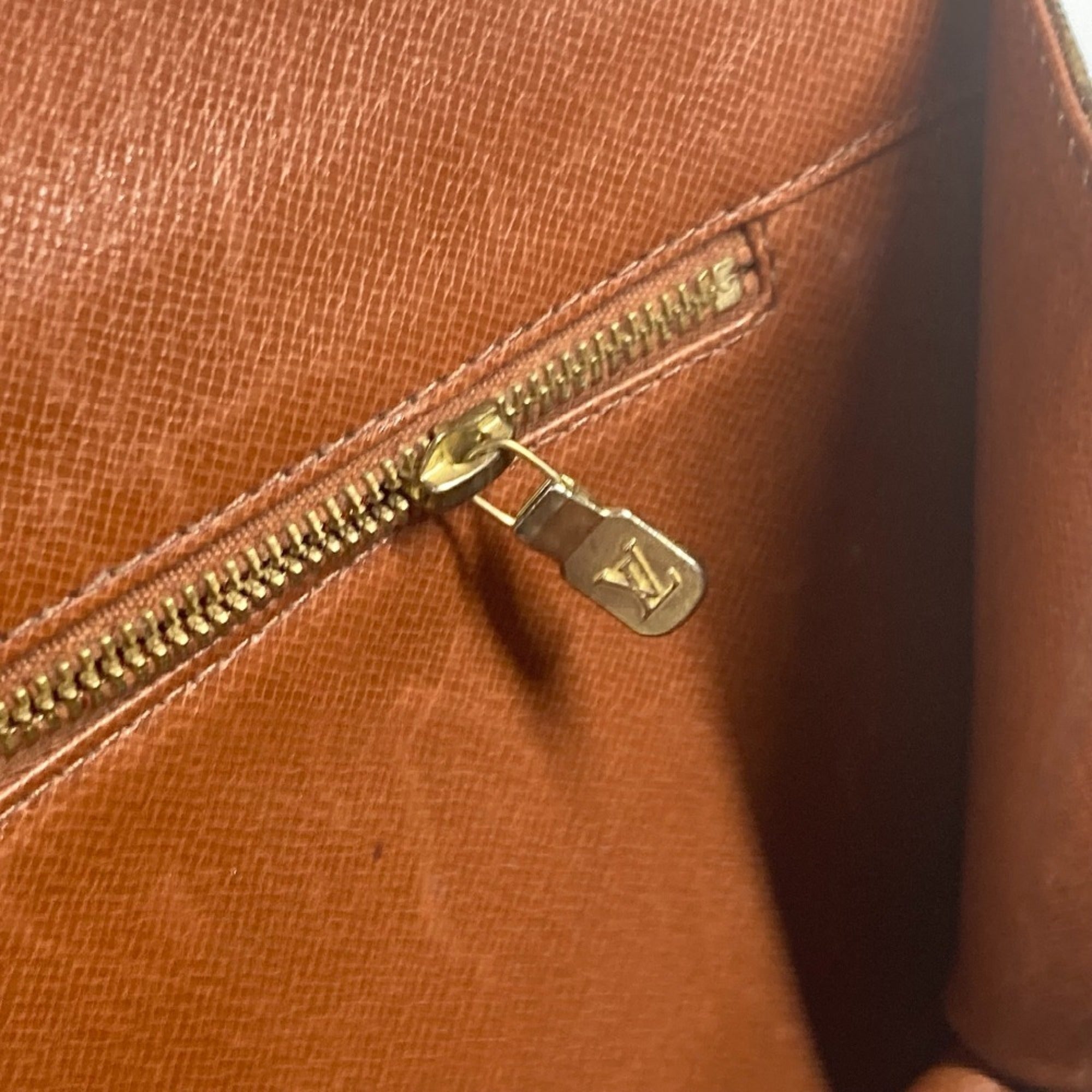 Louis Vuitton Brown Monogram Monogram Clutch Bag Pochette Pouch (Pre-Owned)