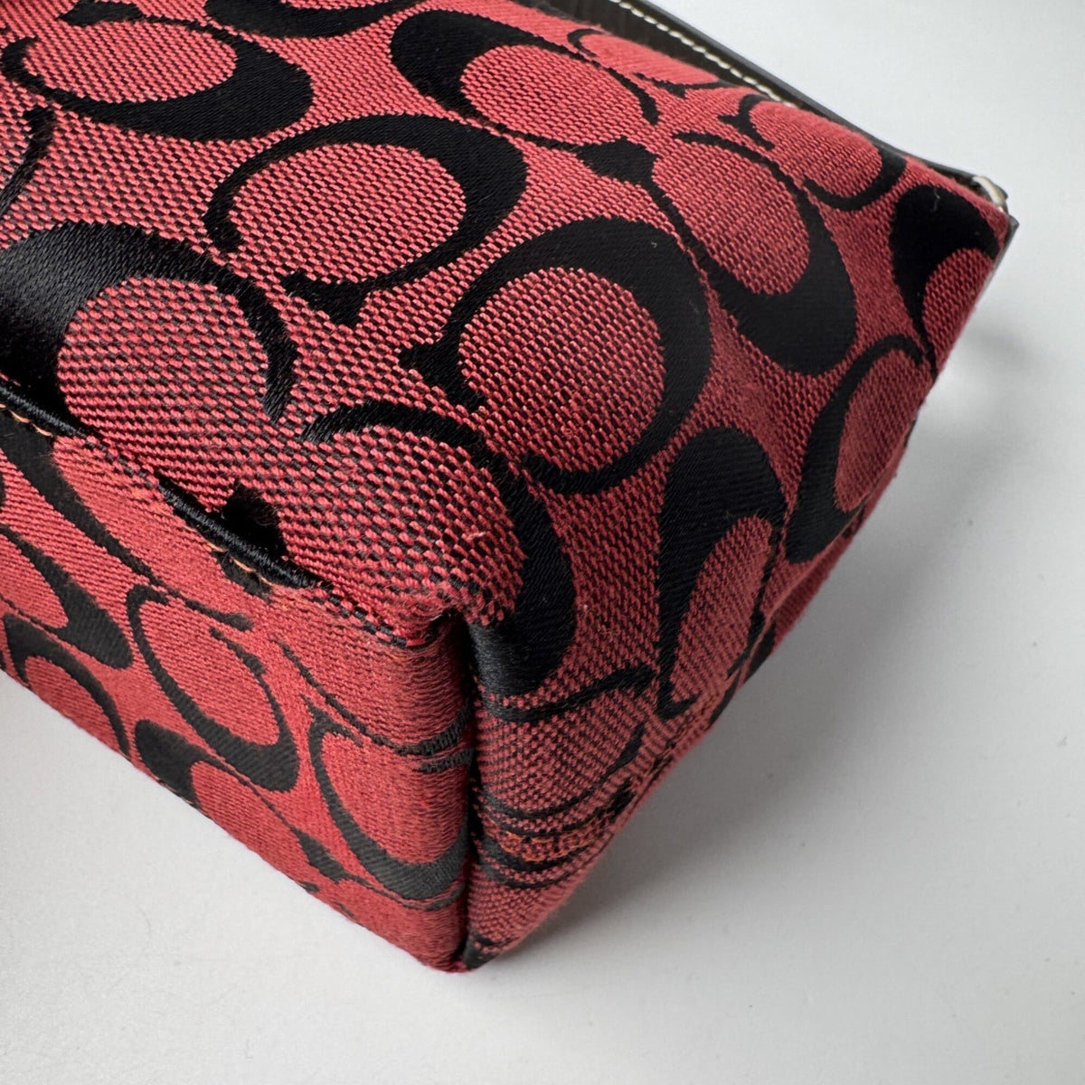 Coach Red Color Canvas Handbag Pouch (Pre-Owned)