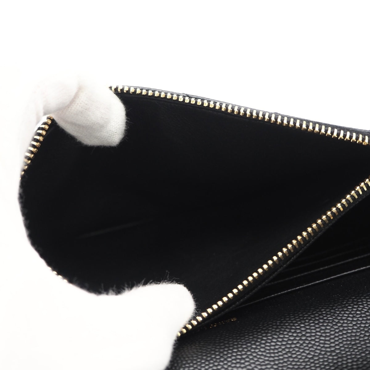 Yves Saint Laurent Black Chain/Shoulder Wallet (Pre-Owned)