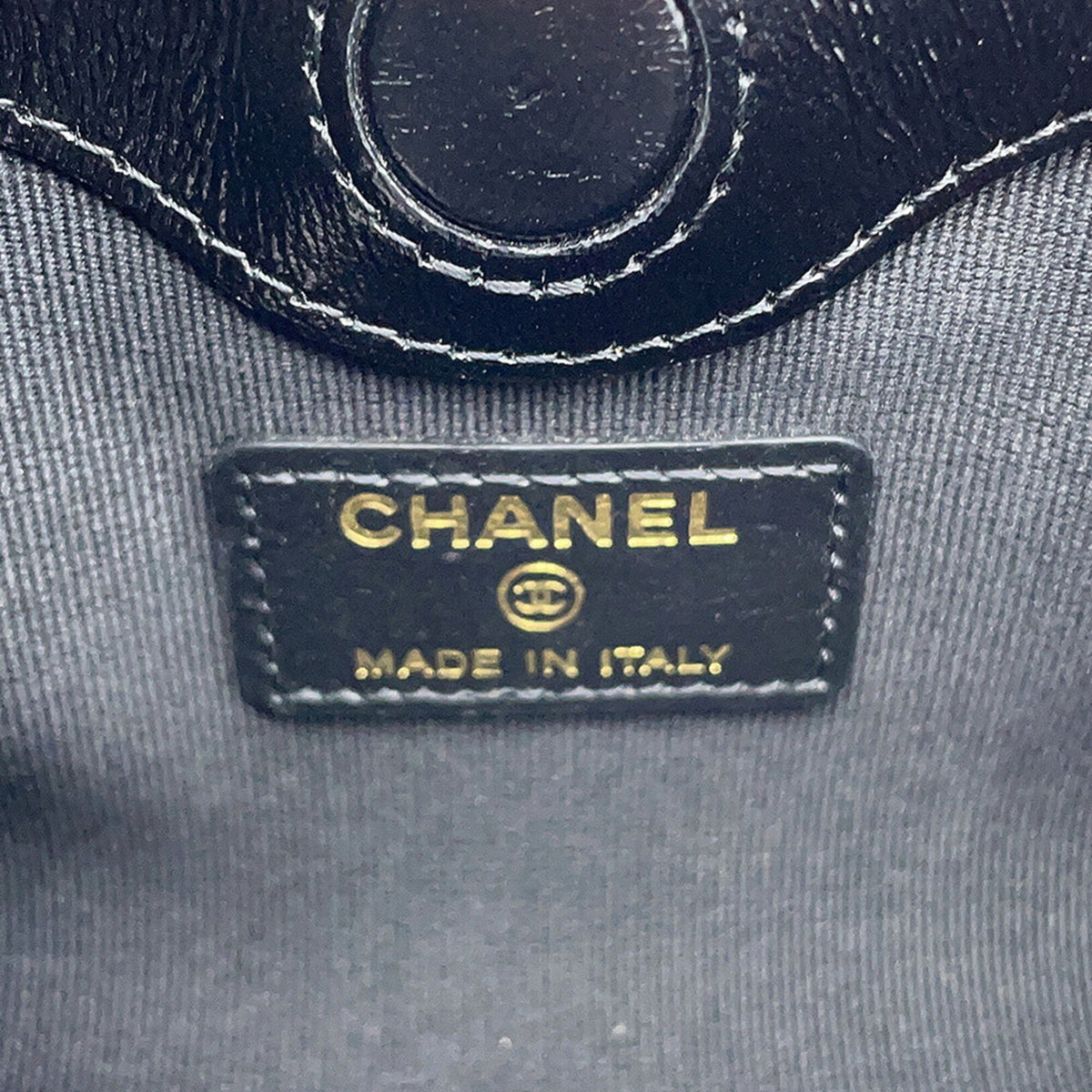 Chanel Matelasse Black Leather Handbag Shoulder Bag (Pre-Owned)