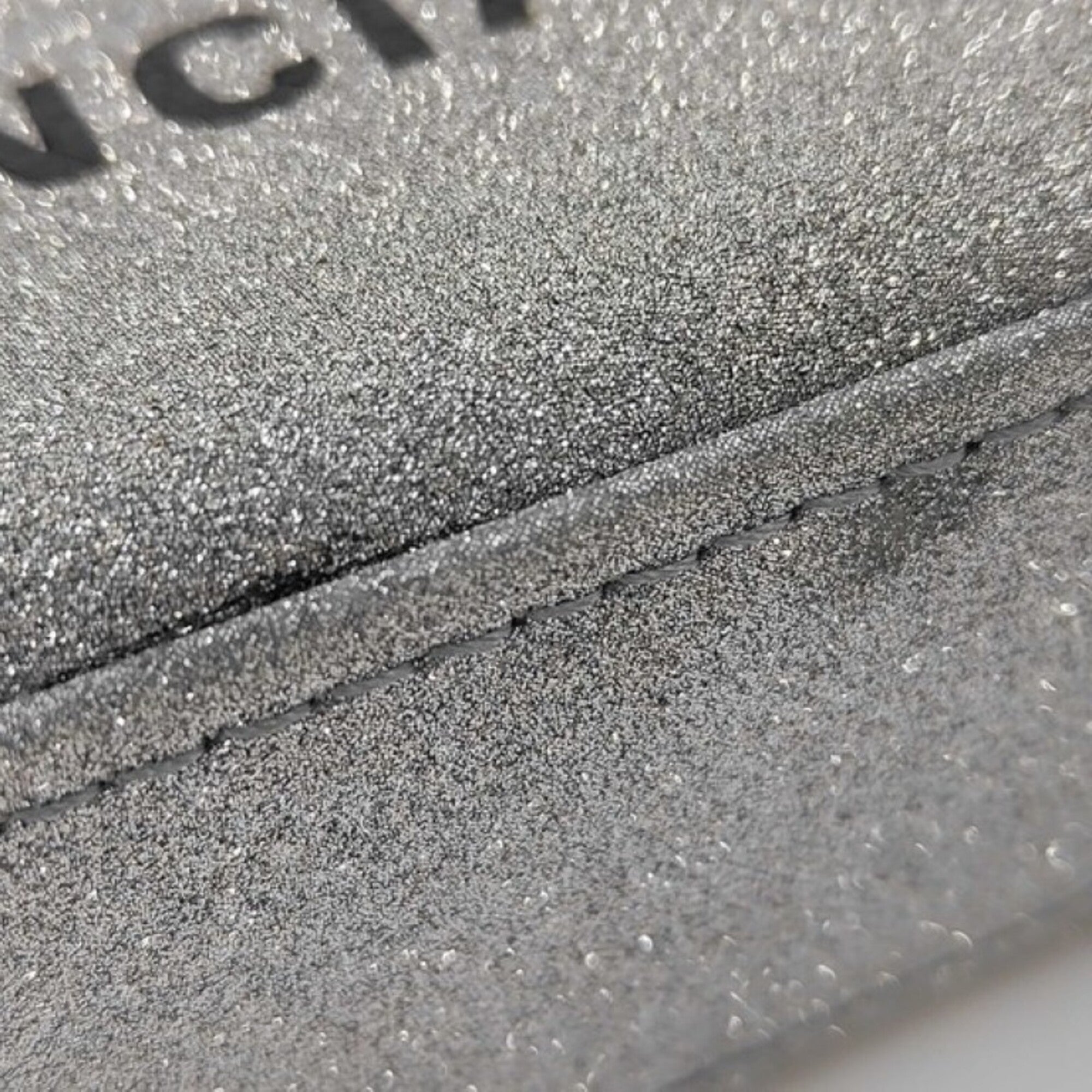 Balenciaga Silver Leather Clutch Bag (Pre-Owned)