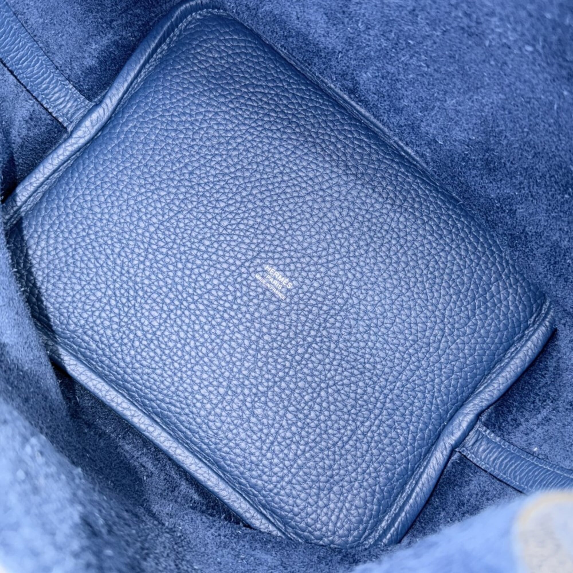 Hermes Blue Leather Handbag (Pre-Owned)