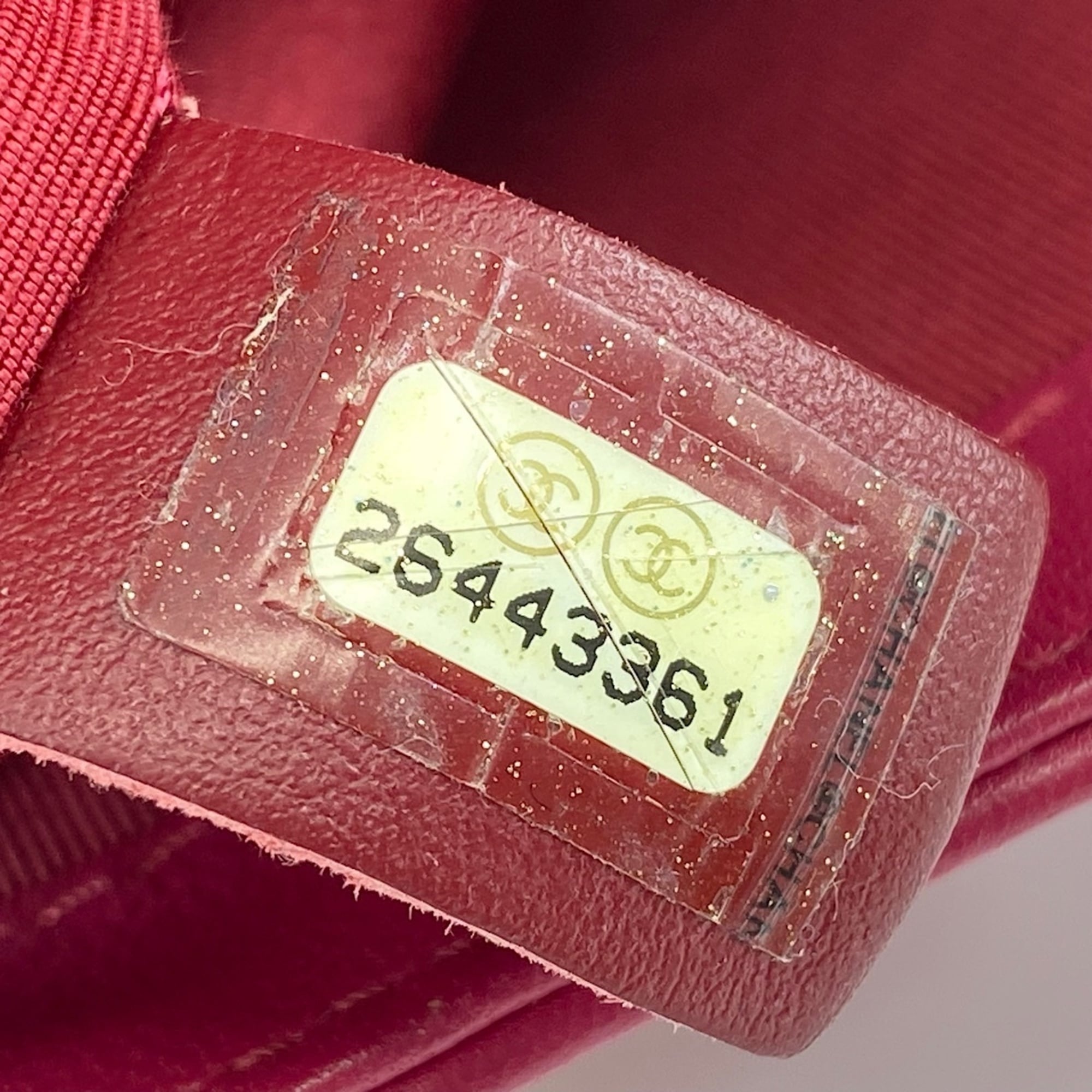 Chanel Matelasse Pink Shoulder Bag (Pre-Owned)