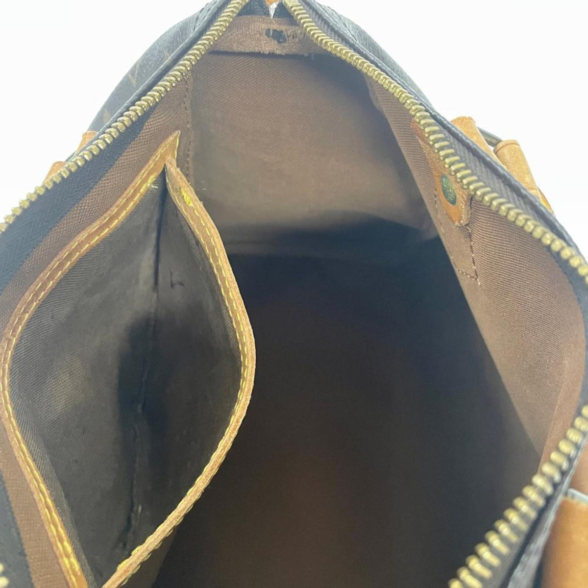 Louis Vuitton Monogram Brown Monogram Monogram Handbag (Pre-Owned)
