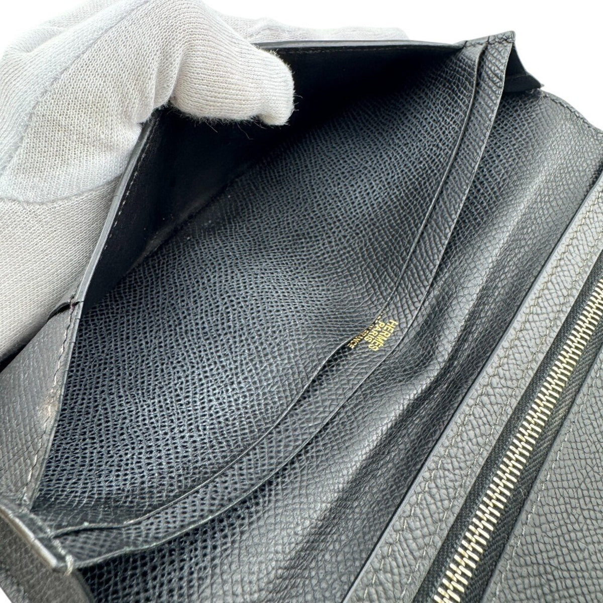 Hermes Black Leather Long Wallet (Bi-Fold) (Pre-Owned)