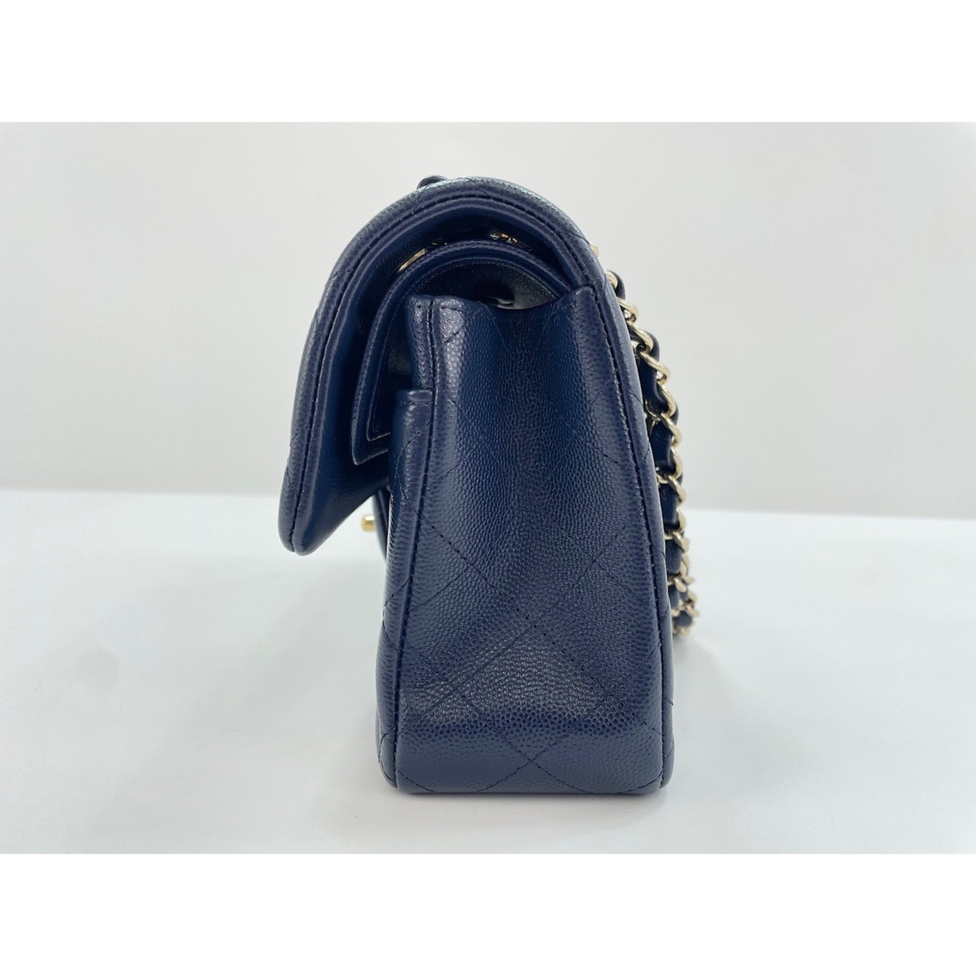 Chanel Matelasse Navy Shoulder Bag (Pre-Owned)