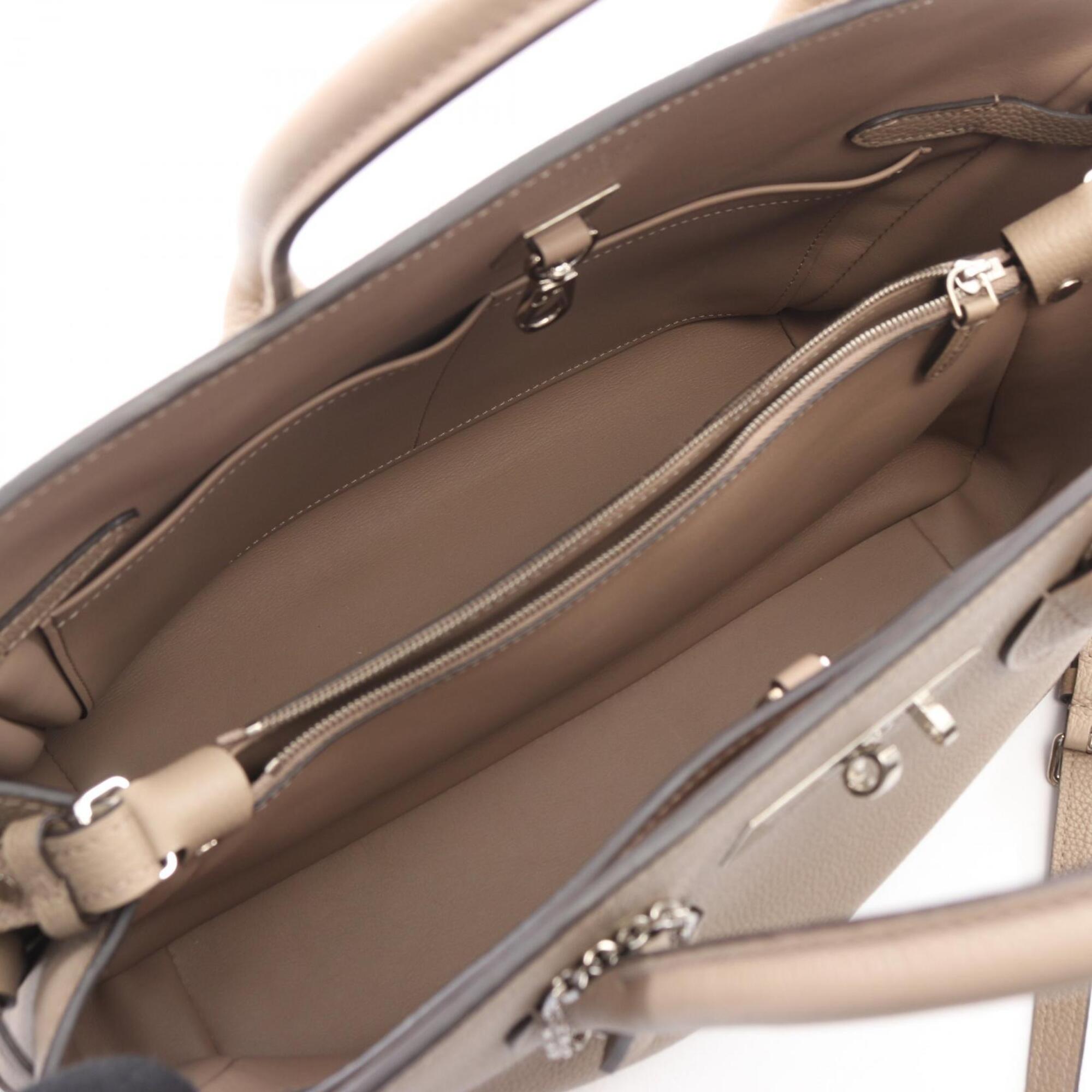 Louis Vuitton Beige Leather Handbag (Pre-Owned)