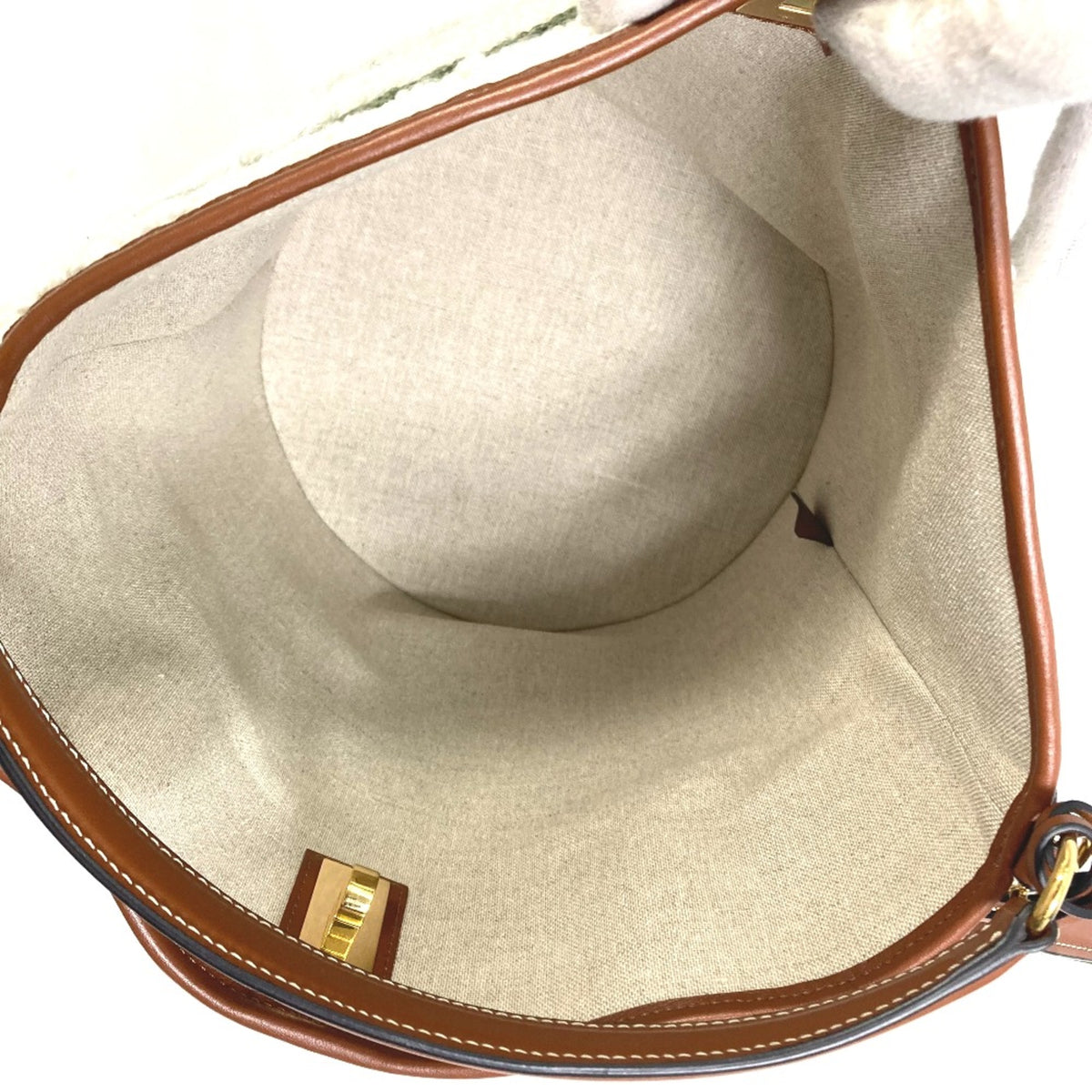 Celine White Leather Handbag (Pre-Owned)