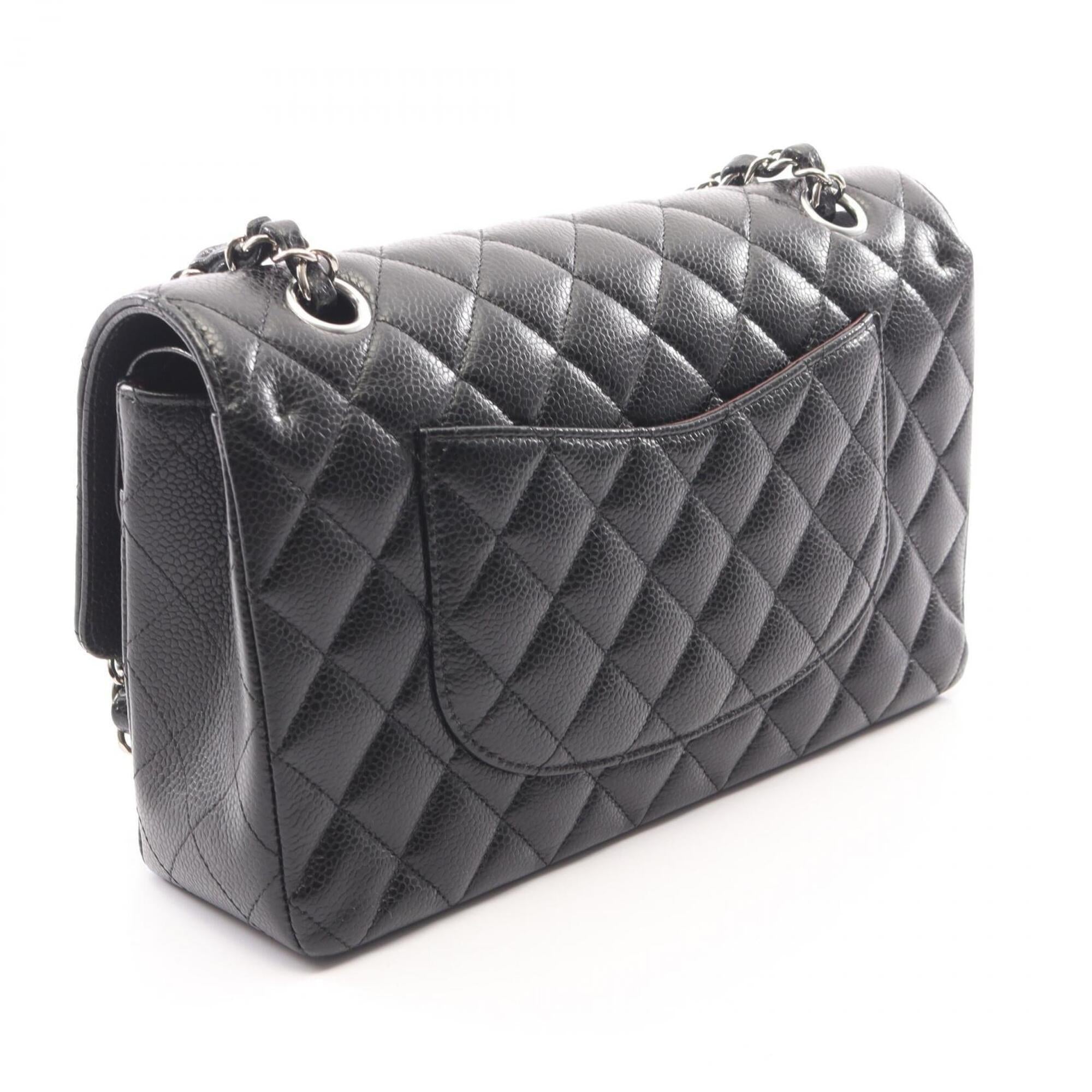 Chanel Black Leather Handbag Shoulder Bag (Pre-Owned)