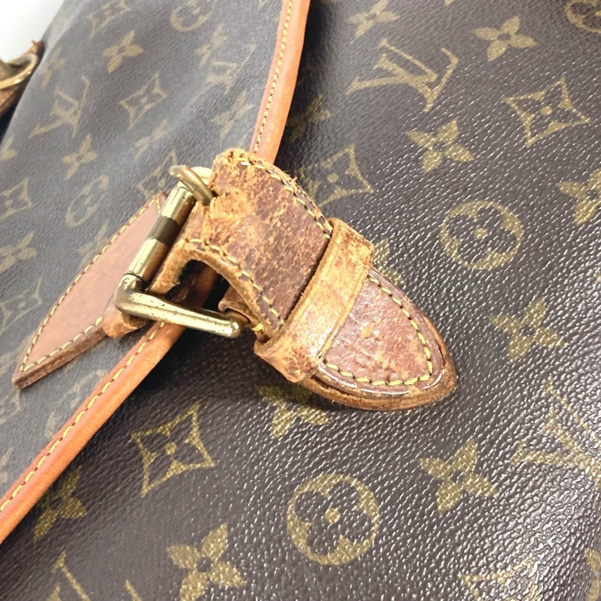 Louis Vuitton Brown Monogram Canvas Handbag Shoulder Bag (Pre-Owned)