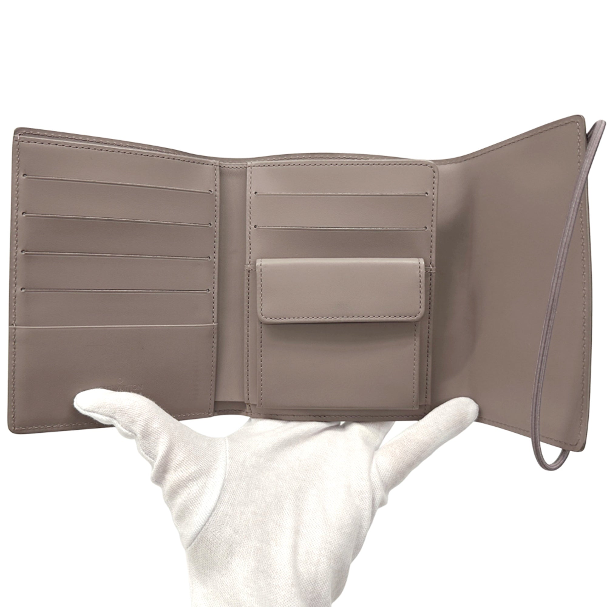 Louis Vuitton Purple Epi Leather Wallet (Bi-Fold) (Pre-Owned)
