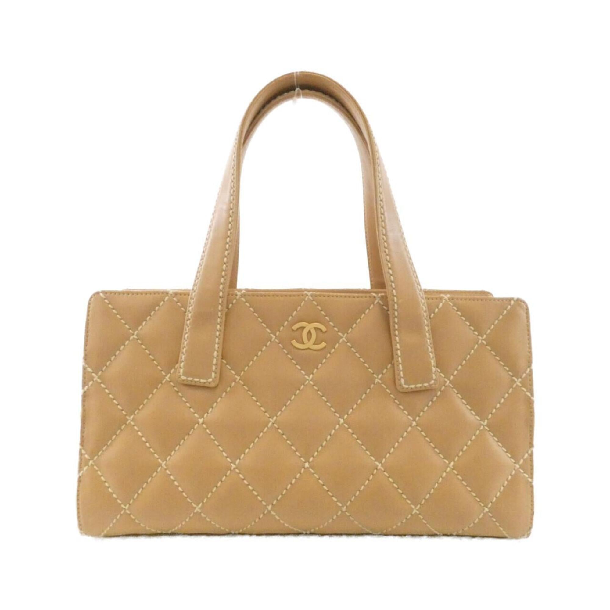 Chanel Beige White Leather Handbag (Pre-Owned)