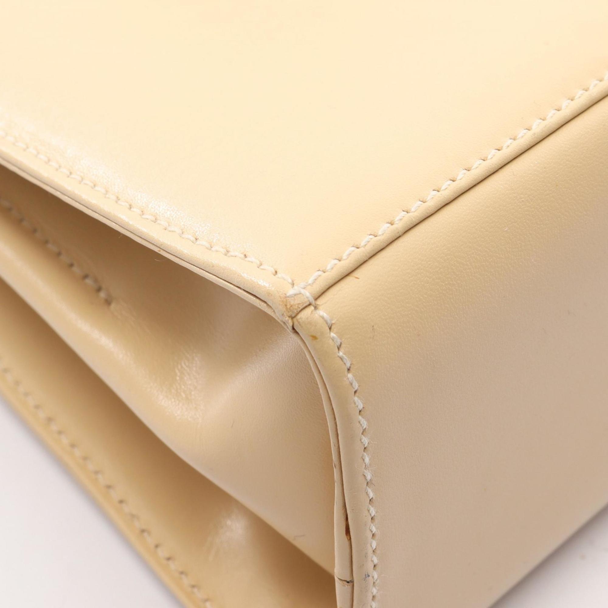 Salvatore Ferragamo Beige Leather Handbag (Pre-Owned)