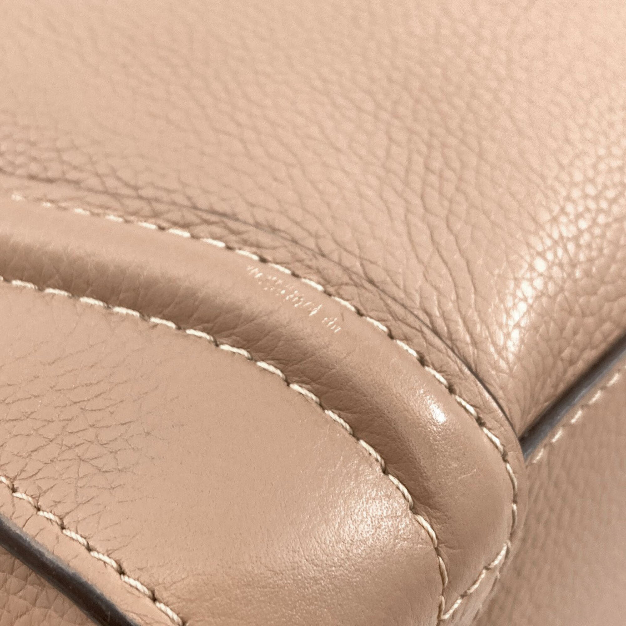 Celine Beige Leather Tote Bag (Pre-Owned)