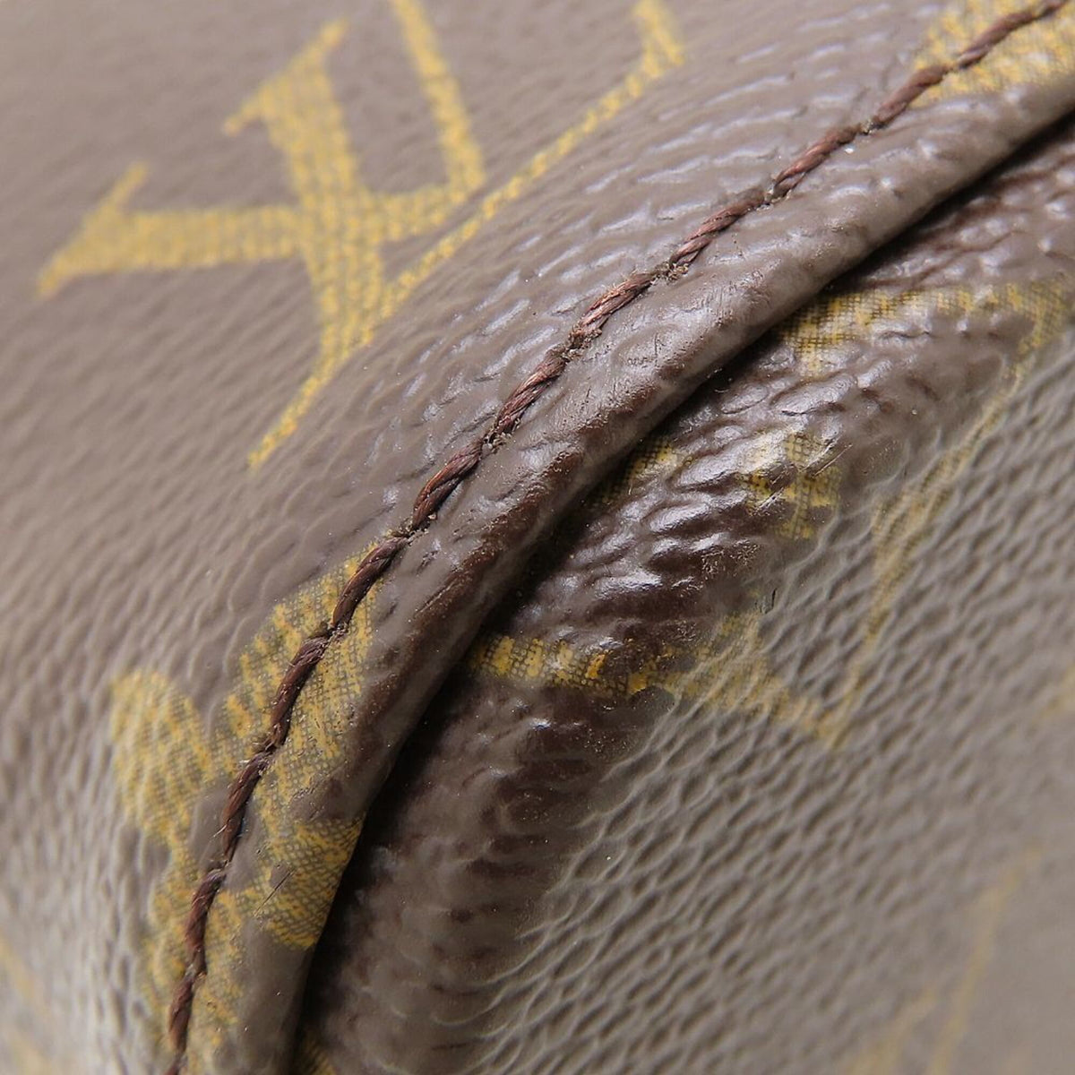 Louis Vuitton Brown Monogram Monogram Handbag (Pre-Owned)