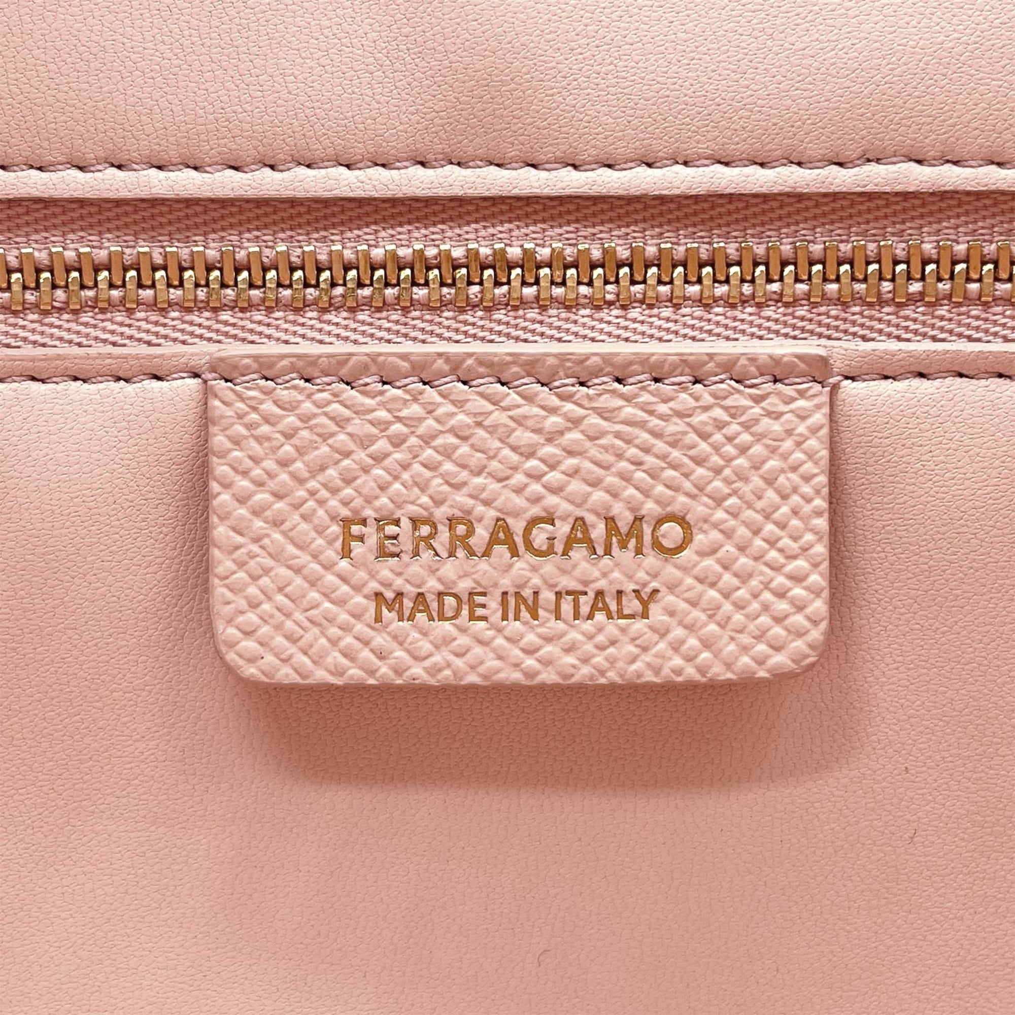 Salvatore Ferragamo Pink Leather Shoulder Bag Tote Bag (Pre-Owned)