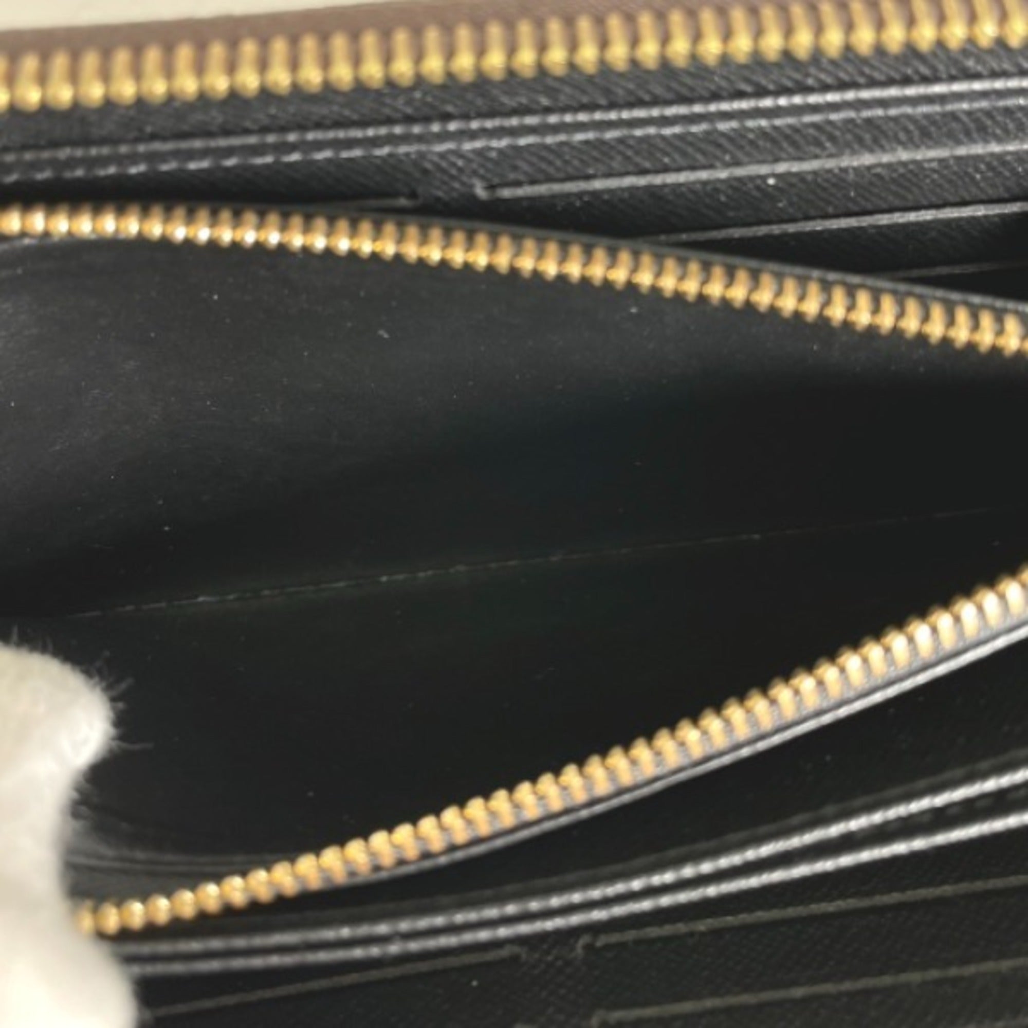 Louis Vuitton Brown Monogram Long Wallet (Bi-Fold) (Pre-Owned)
