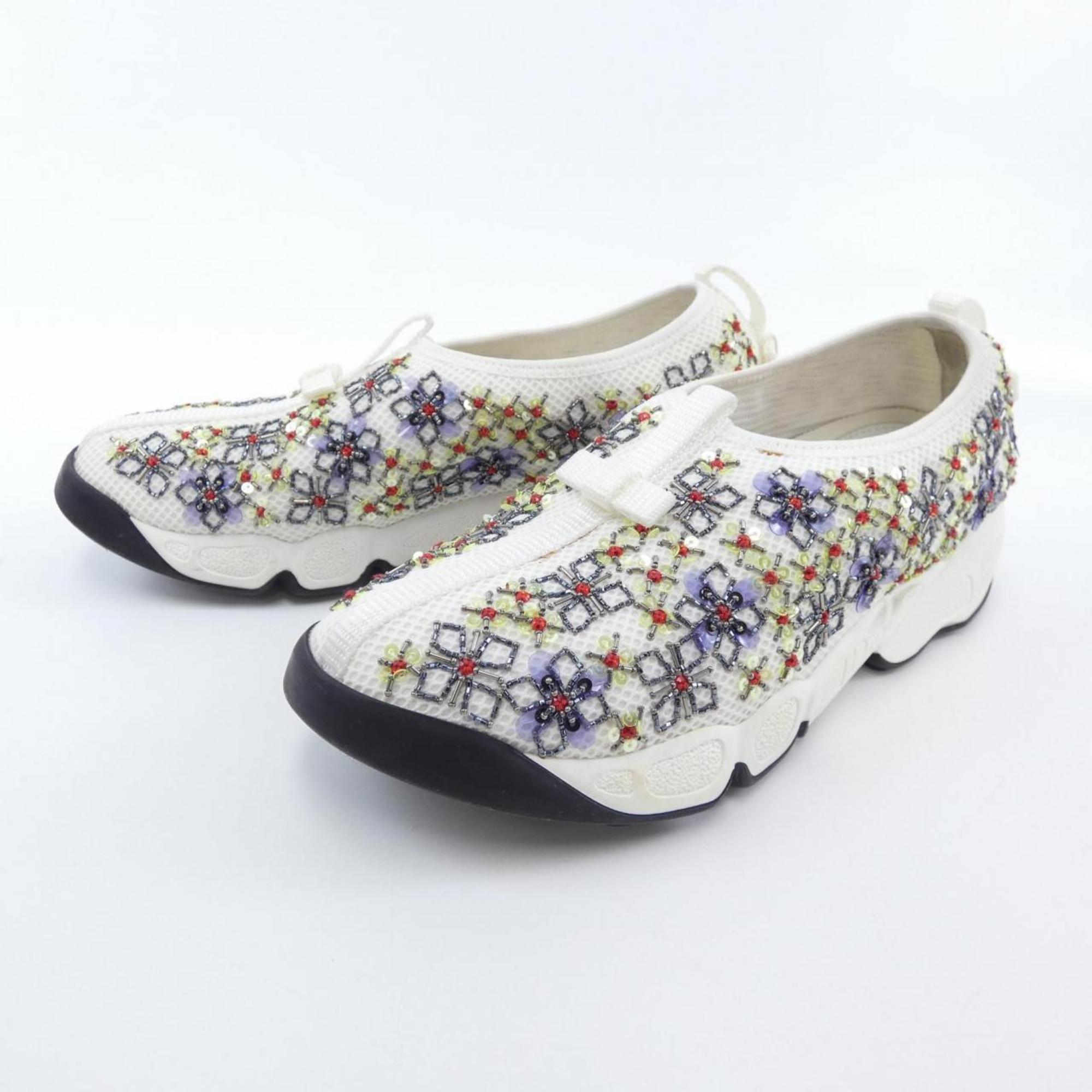 Christian Dior White Sneakers (Pre-Owned)