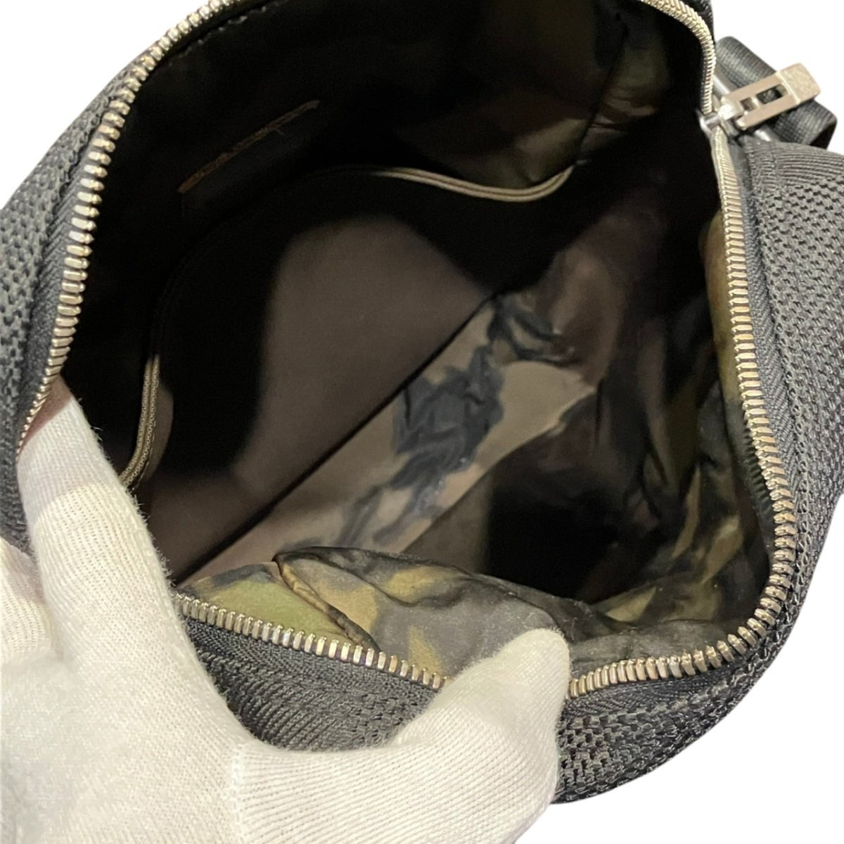 Louis Vuitton Black Damier Geant Shoulder Bag (Pre-Owned)