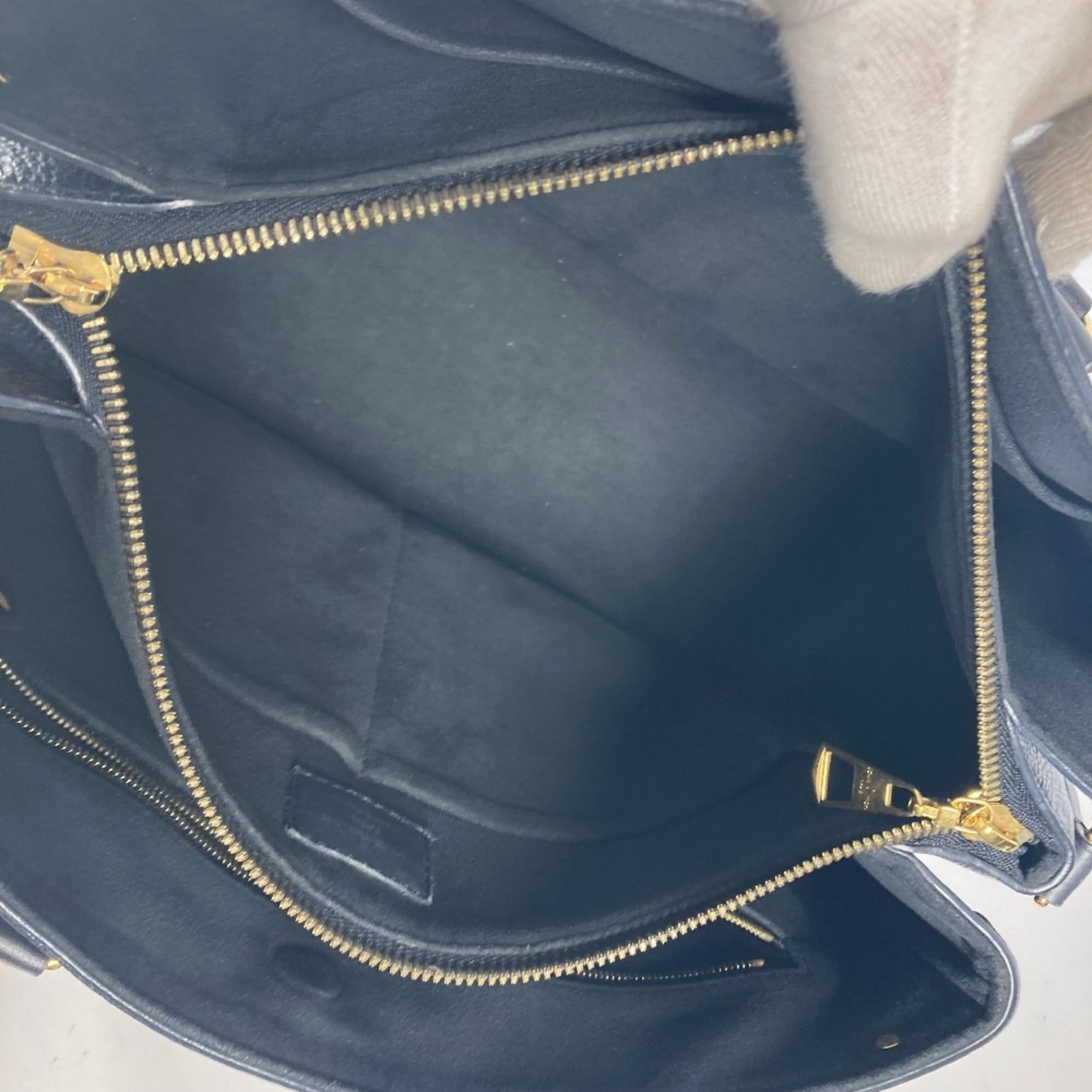 Louis Vuitton Black Brown Monogram Canvas Handbag Tote Bag (Pre-Owned)