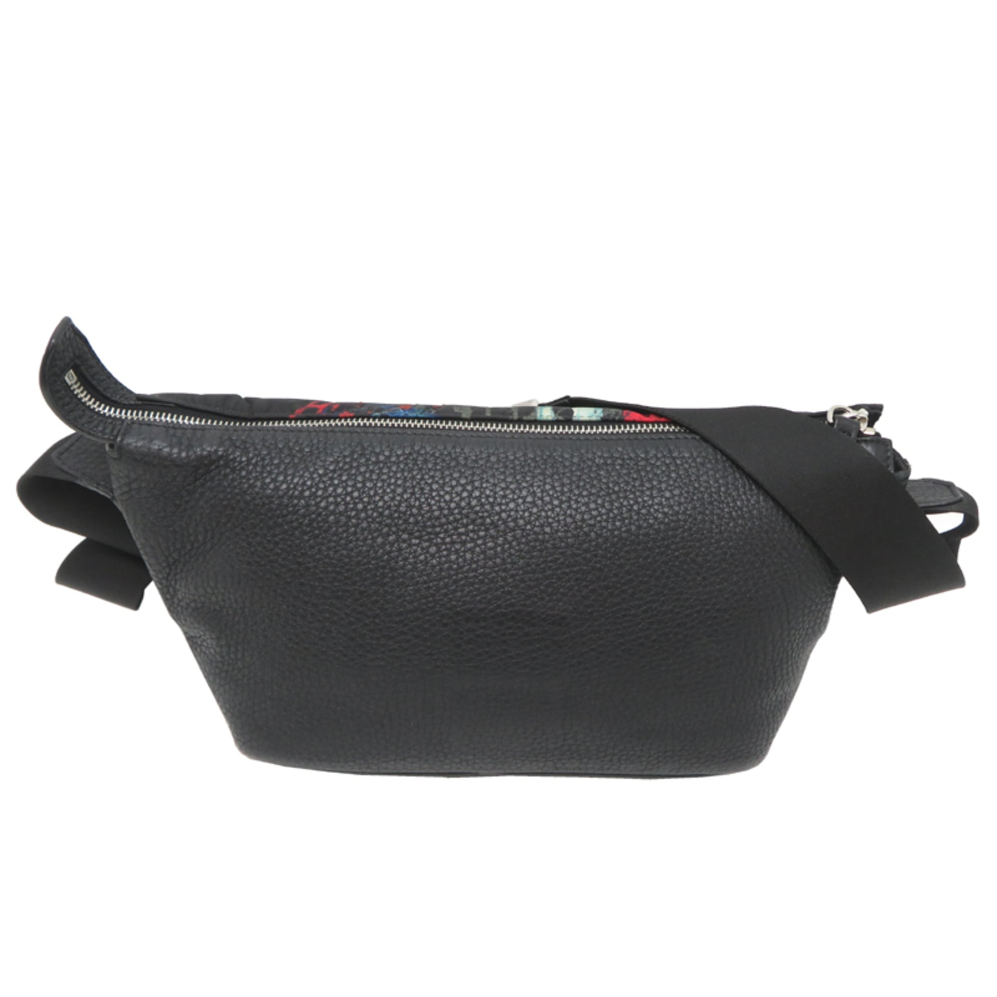 Fendi Black Leather Sling Bag (Pre-Owned)