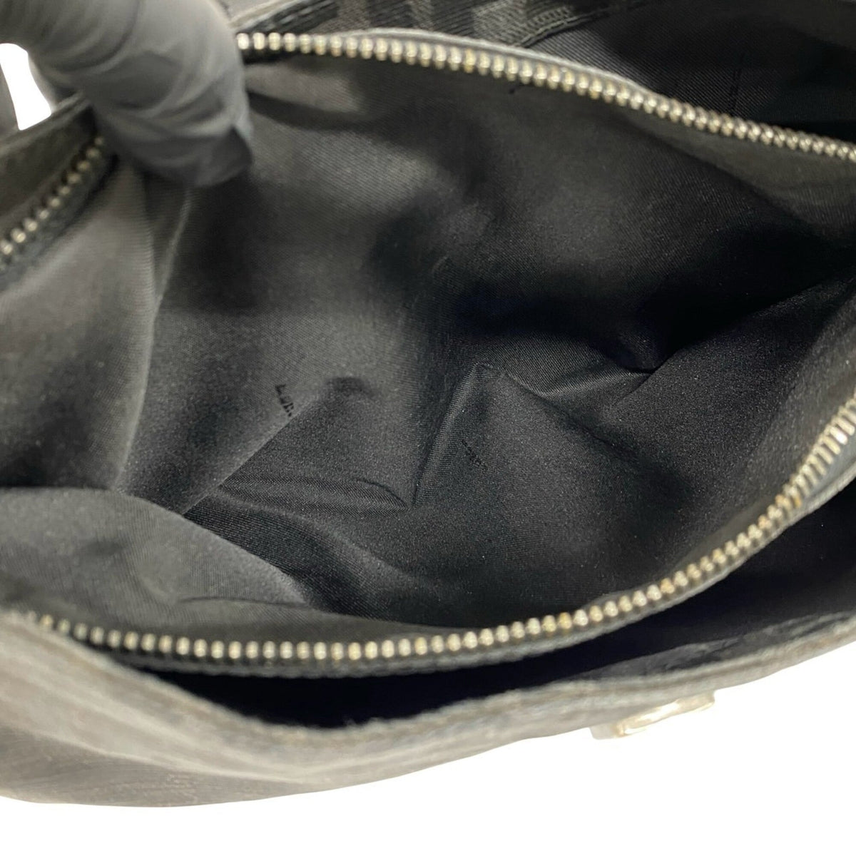 Fendi Black Canvas Leather Handbag Shoulder Bag (Pre-Owned)