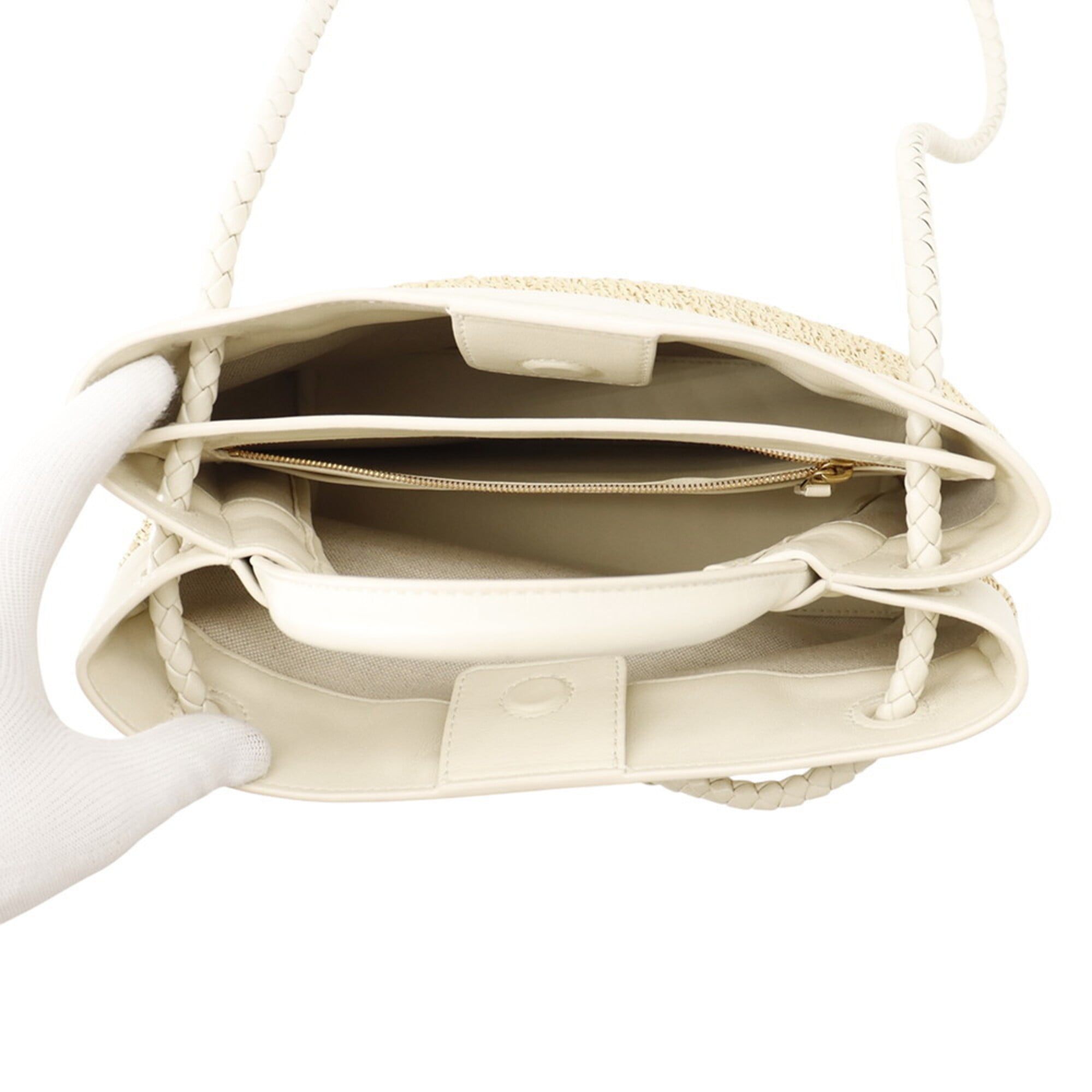 Bottega Veneta White Raffia Handbag Pouch (Pre-Owned)